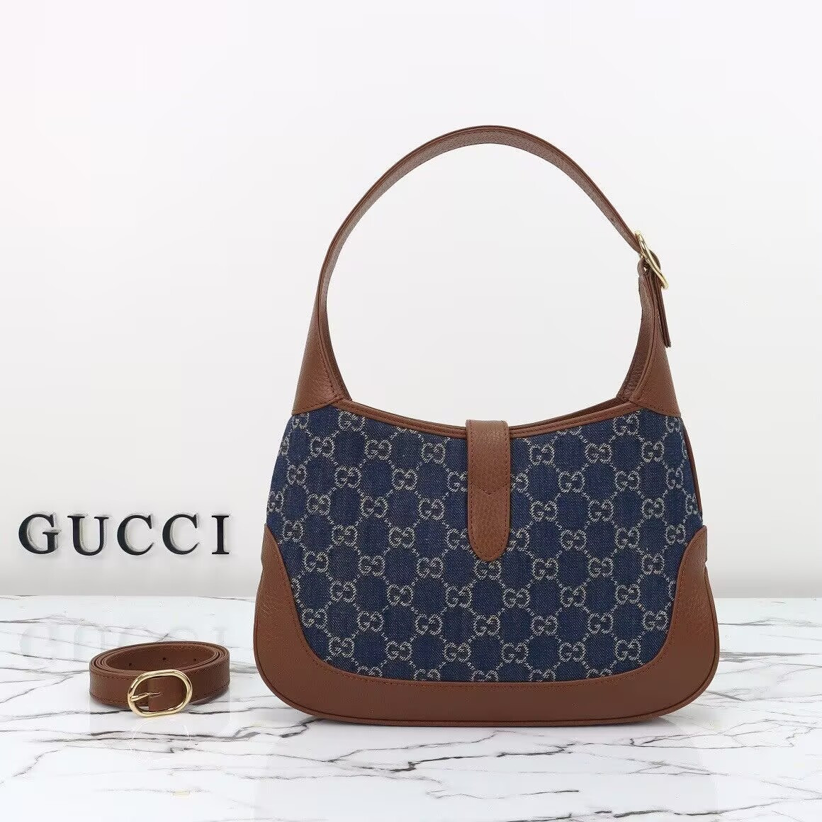 G*u*i Jackie Shoulder Bag 28×19×4.5cm