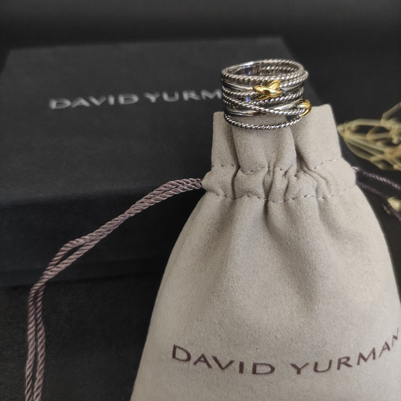 dau1d Yvrm*n double x color ring