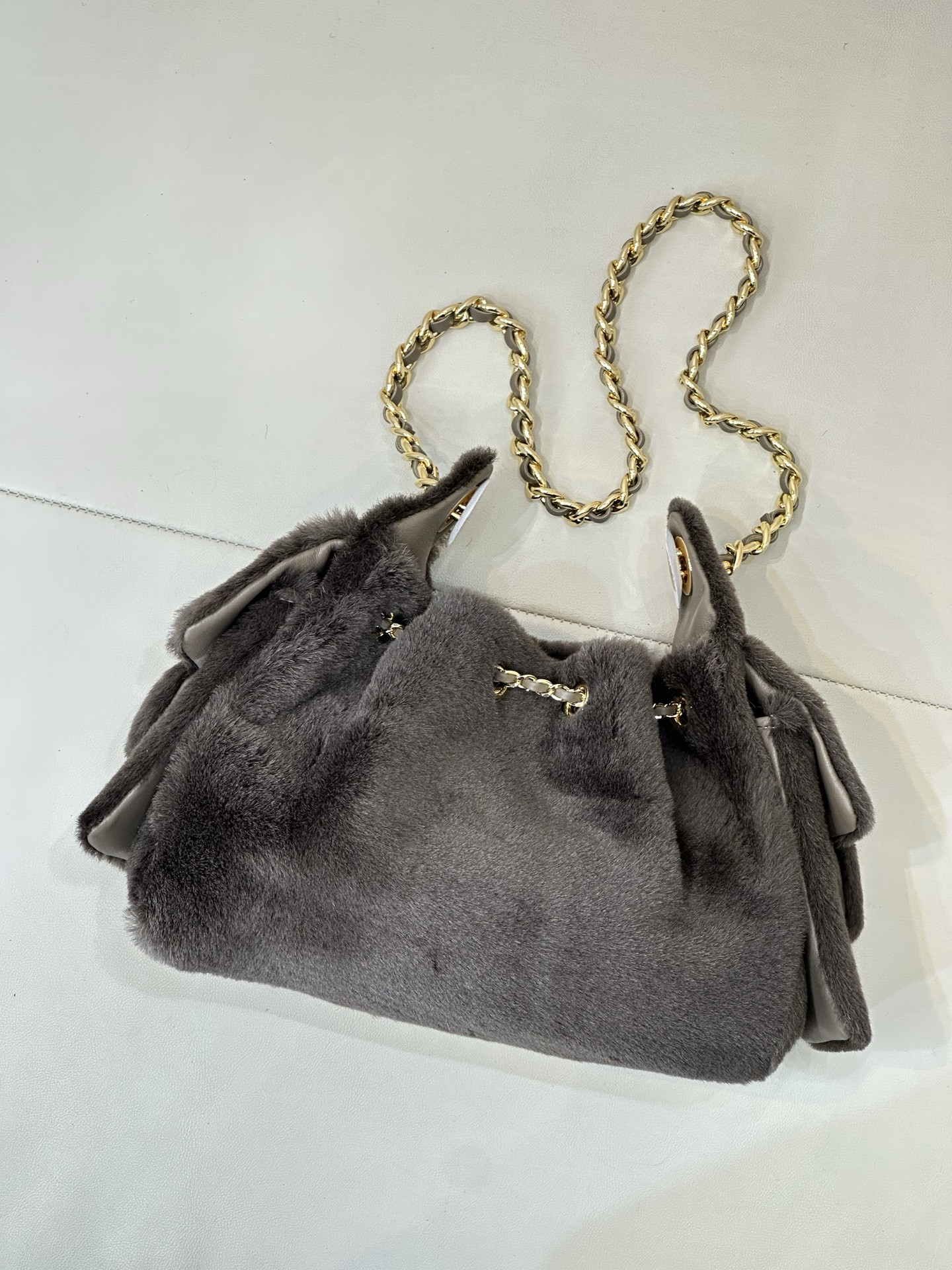 Ch*el 25c bucket bag brown 20x22x12.5cm