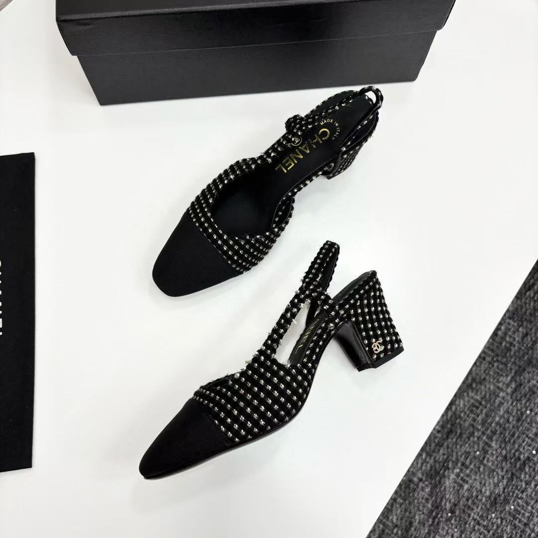 UA Ch*el SLINGBACKS