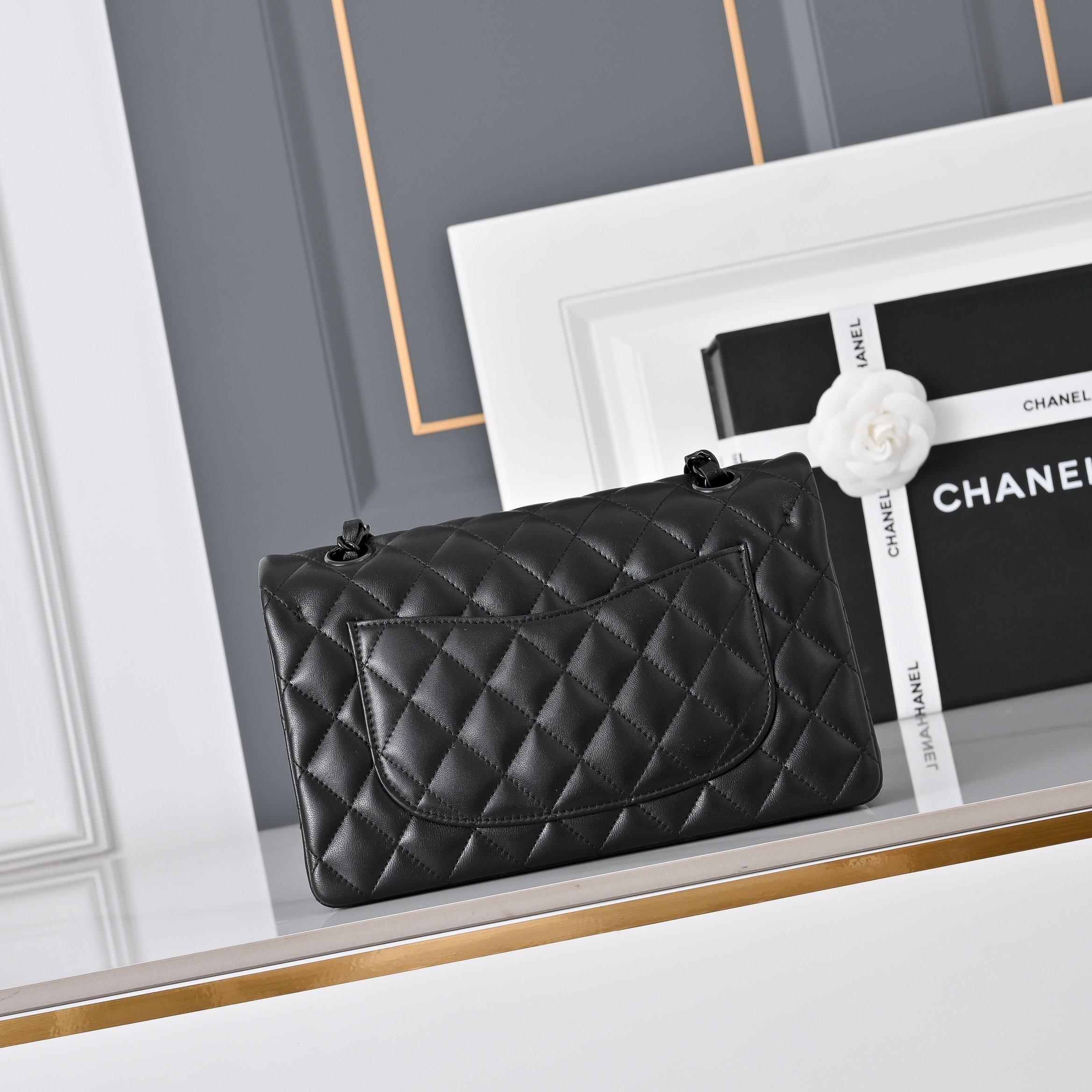 Ch*el classic flap handbag a01113 23x14.5x6cm
