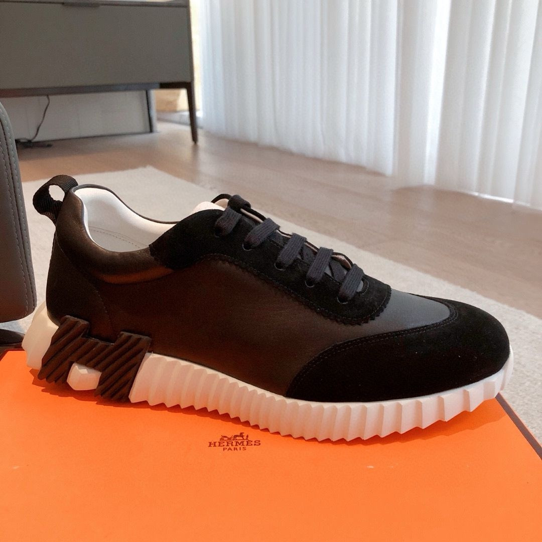 UA Hermès Bouncing Sneaker