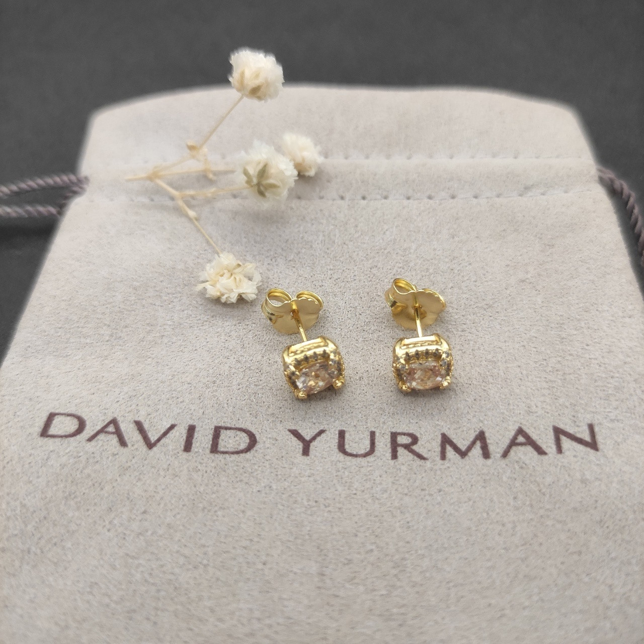 dau1d Yvrm*n four claw gem earrings(main stone 5mm)