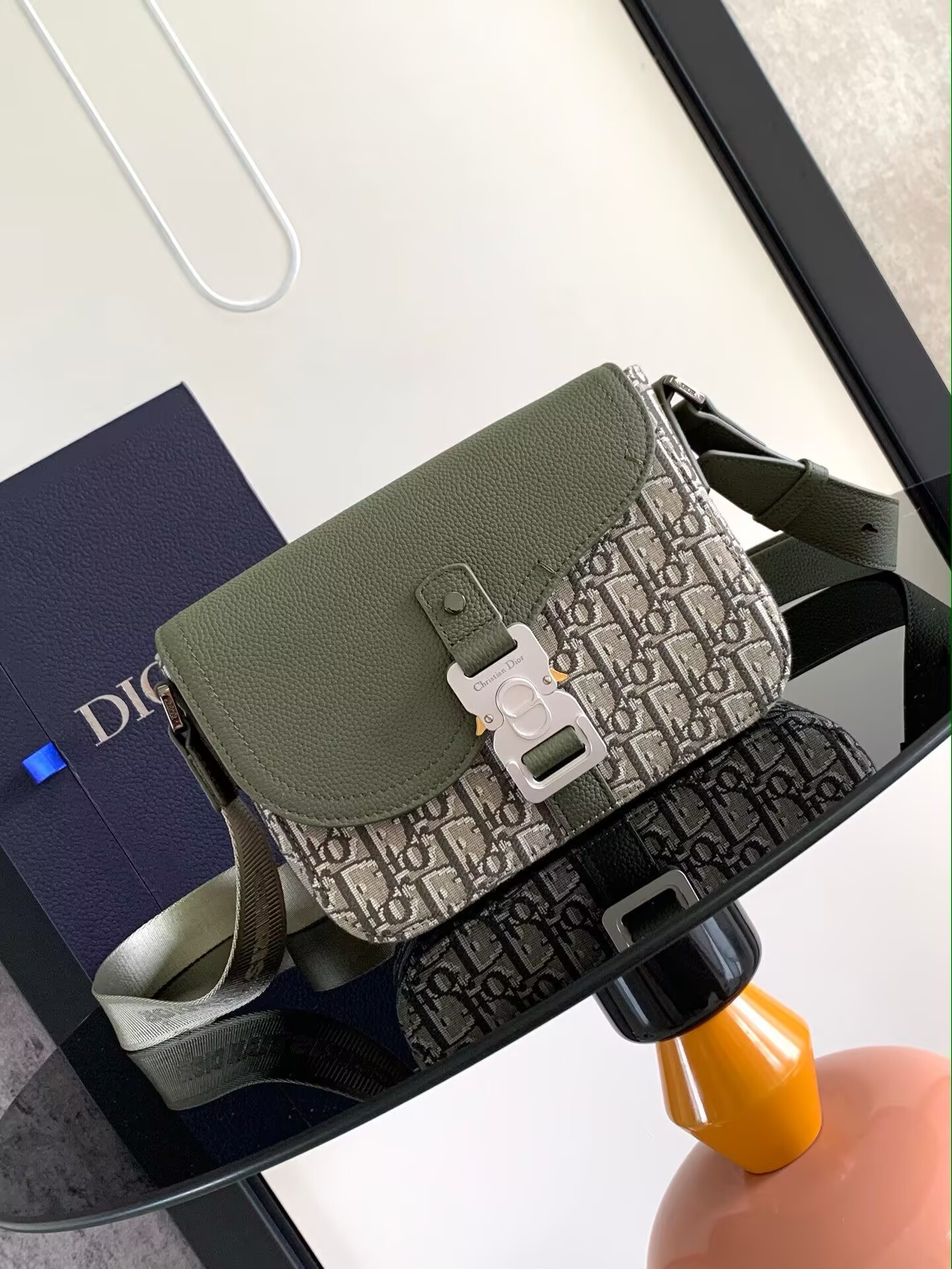 D*0r Saddle Messenger Bag 23x18x6cm