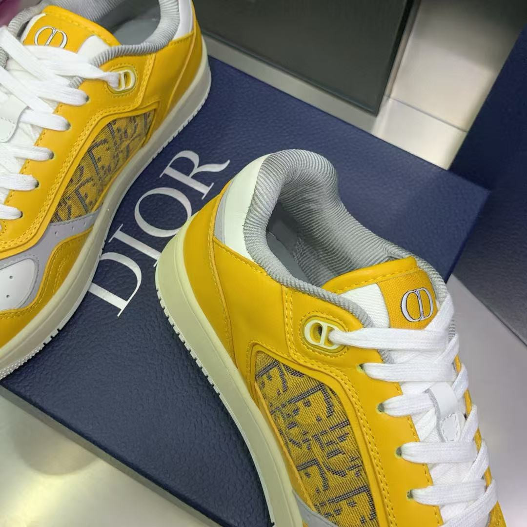 UA D*0r B27 Sneaker