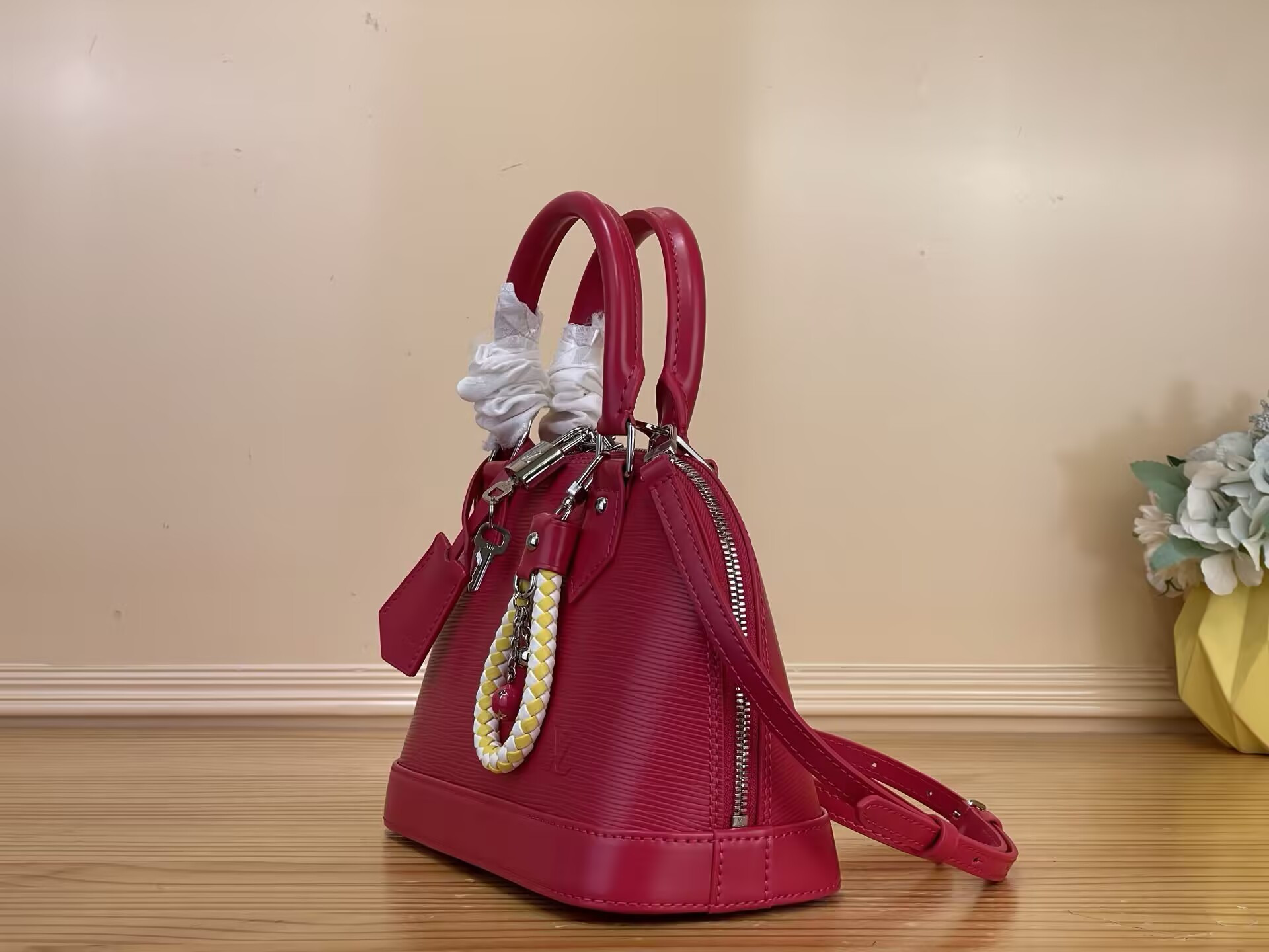 LV ALMA BB M29125 23.5x17.5x11.5cm