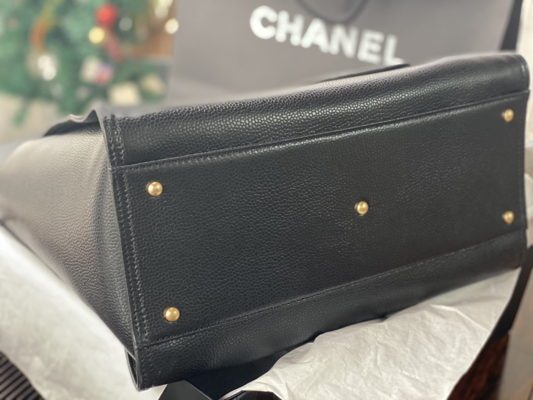 Ch*el large tote a66941 30x50x22cm