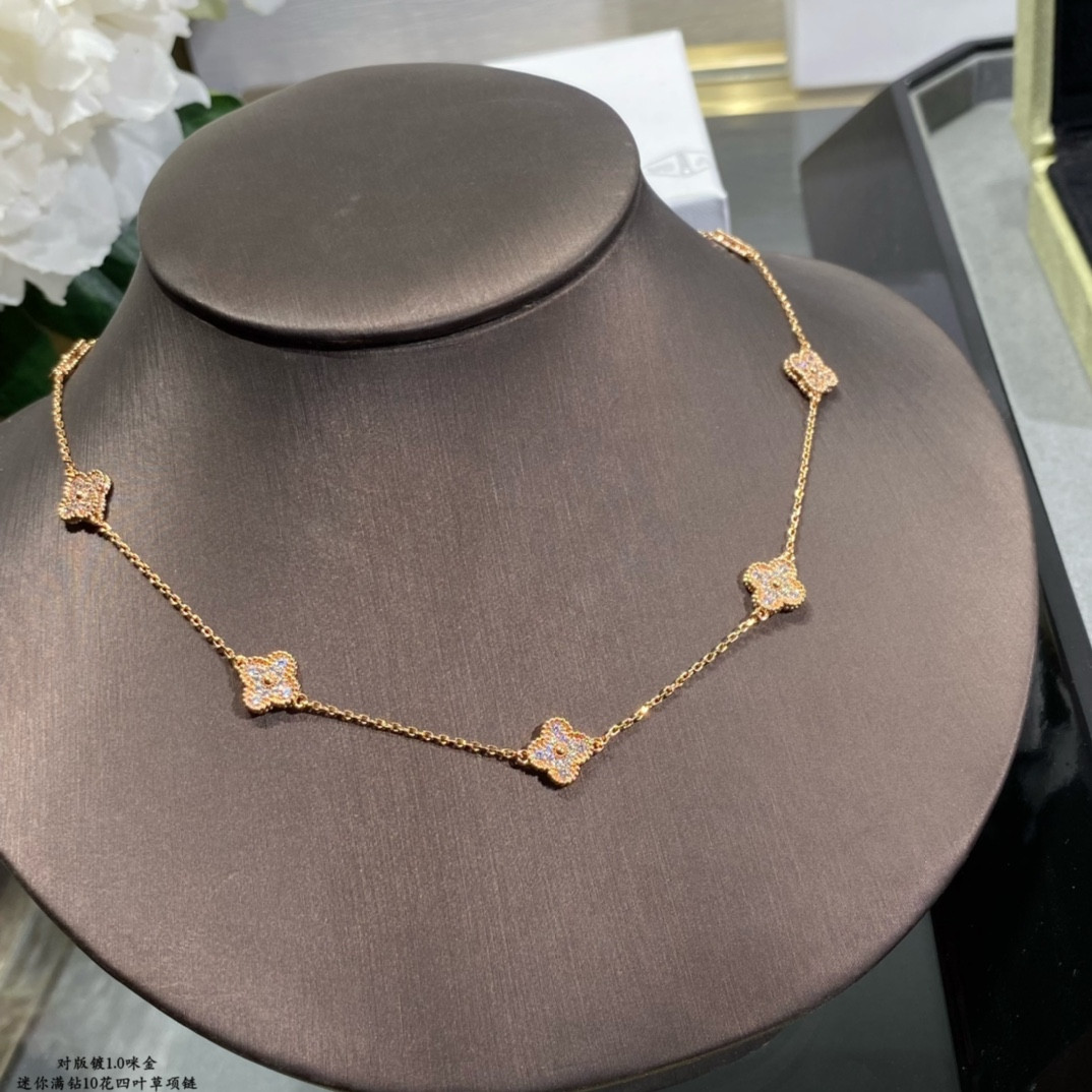 V*N CL*F & Arpels Full Diamond Mini Ten Flower Four-Leaf Clover Necklace