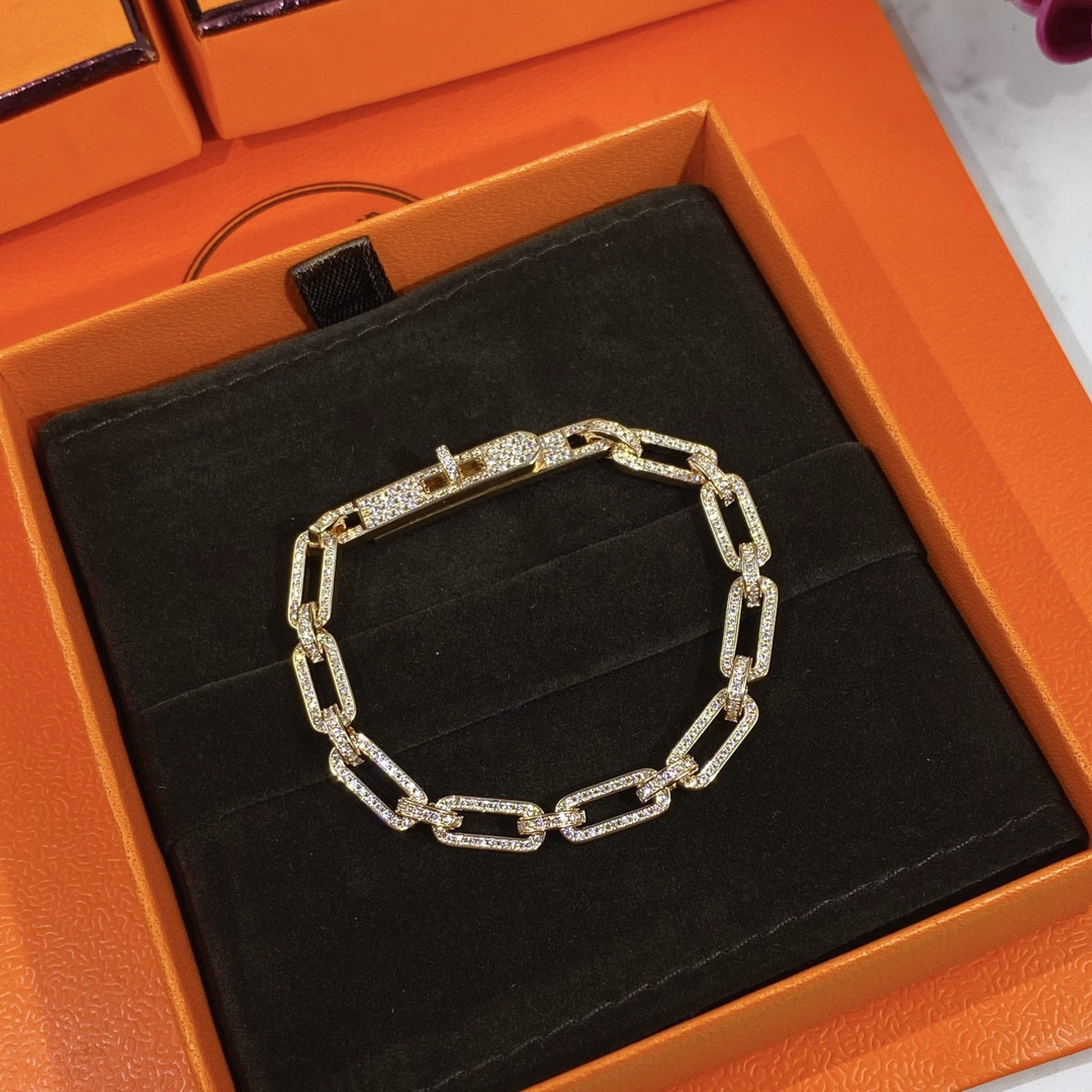 Hermès Fully Diamond-Encrusted Kelly Bracelet