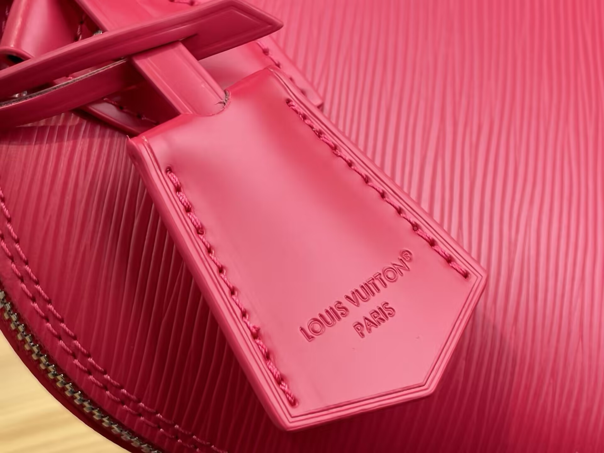 LV ALMA BB M29125 23.5x17.5x11.5cm
