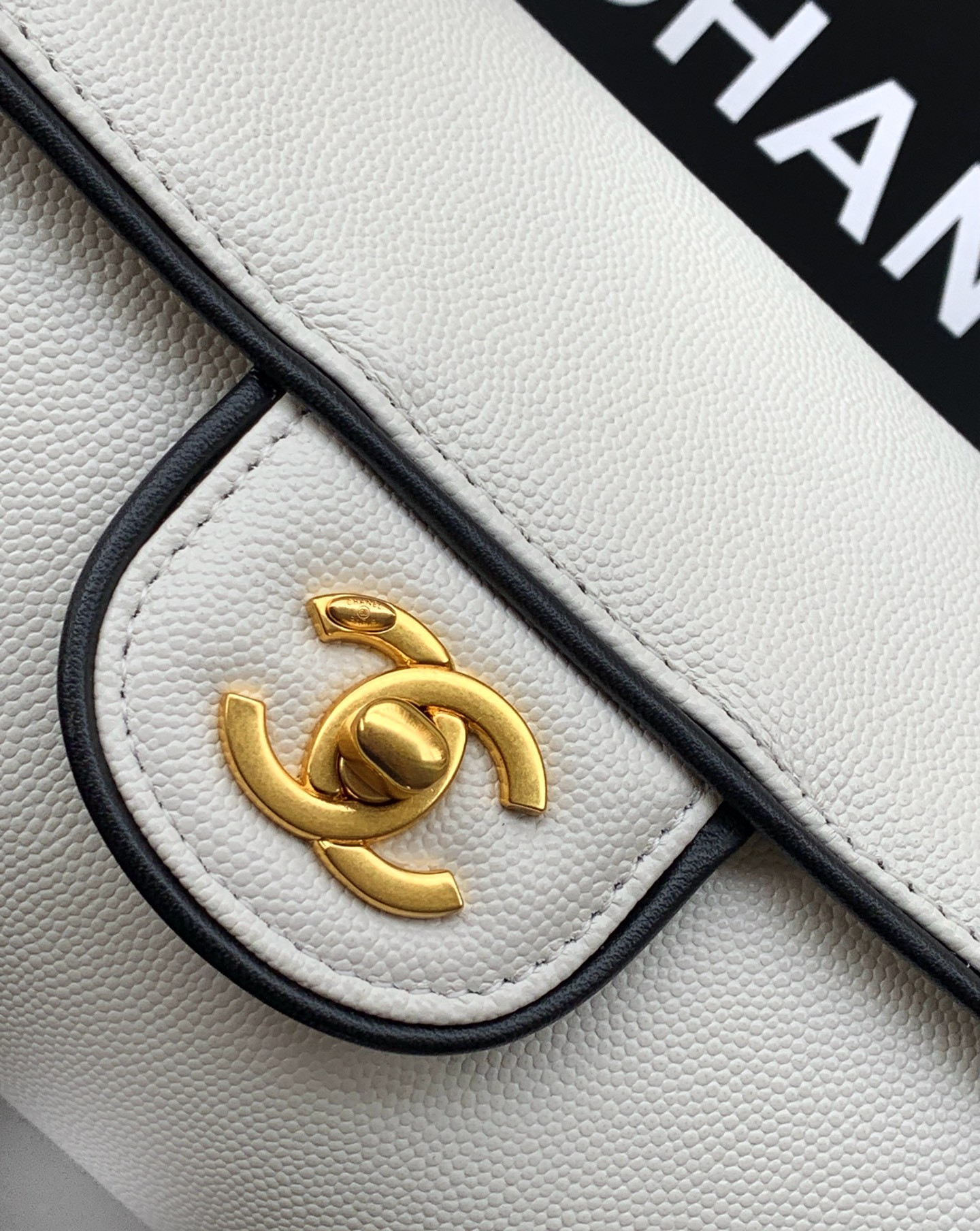 Ch*el preppy coco 11x30x11cm