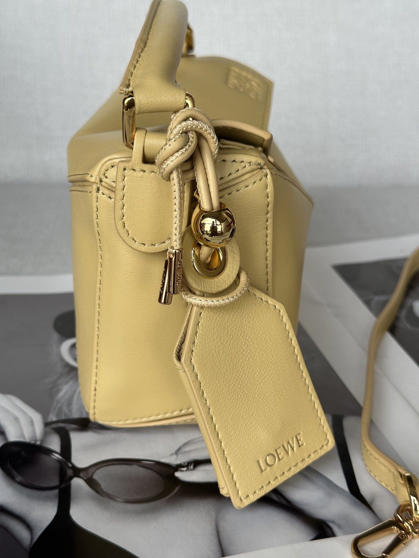 L0ew* Mini Featherlight Puzzle Bag Nappa Lambskin 18x12.5x8cm