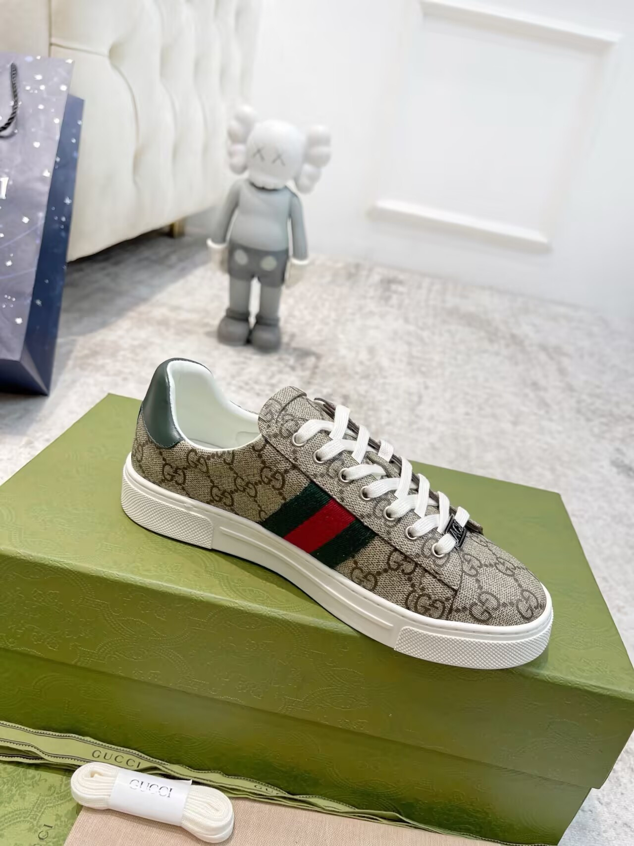 ua G*u*i ace sneaker