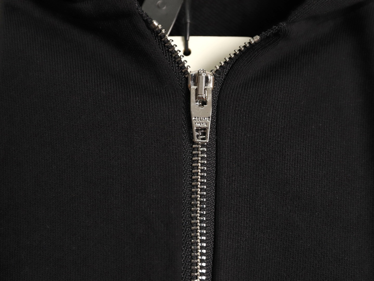 Ce**e Coats