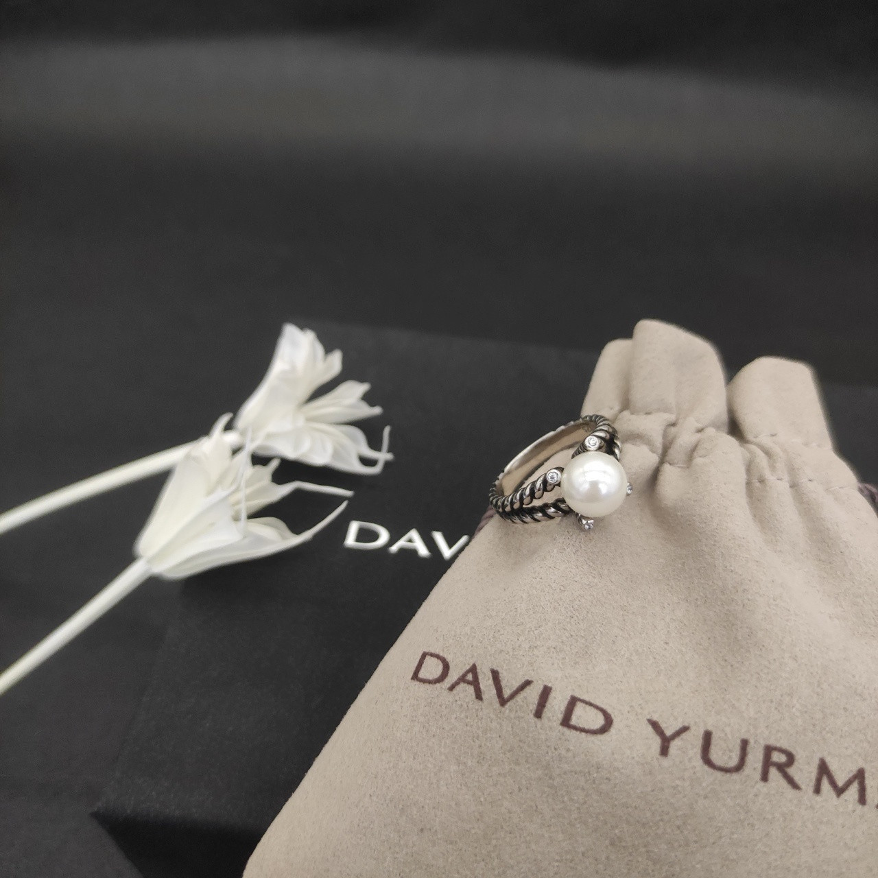 dau1d Yvrm*n four claw peal ring