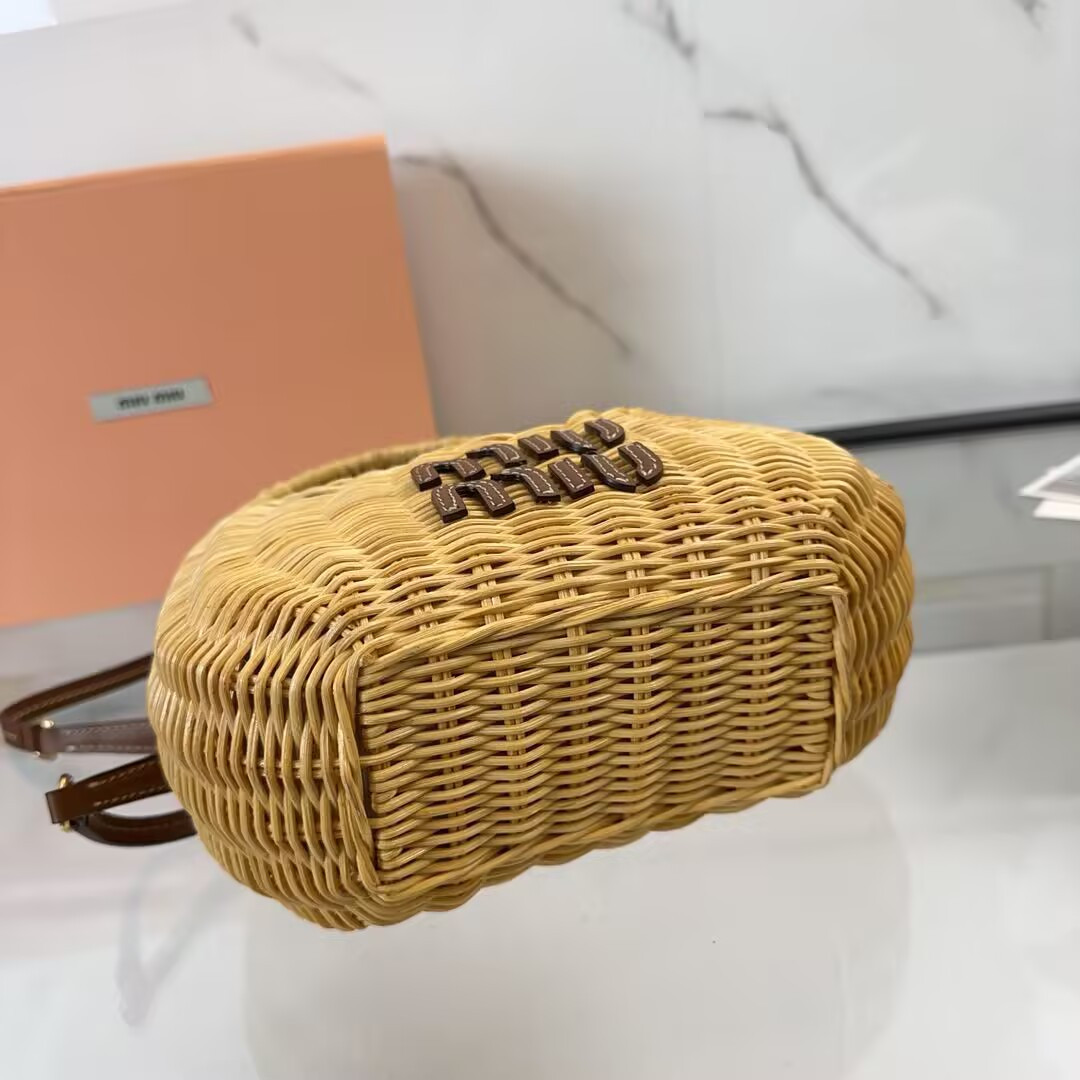 M1v M1v wander wicker handbag 20x17x6cm