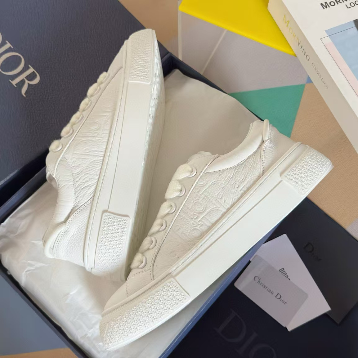 UA D*0r B33 Sneaker