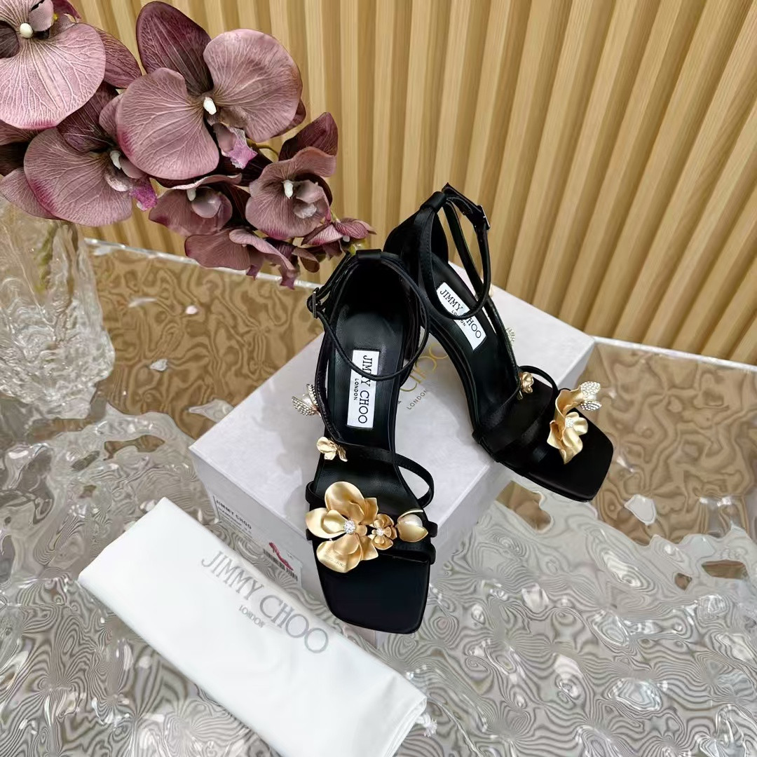 ua Ji*y Ch* zea 95 sandals
