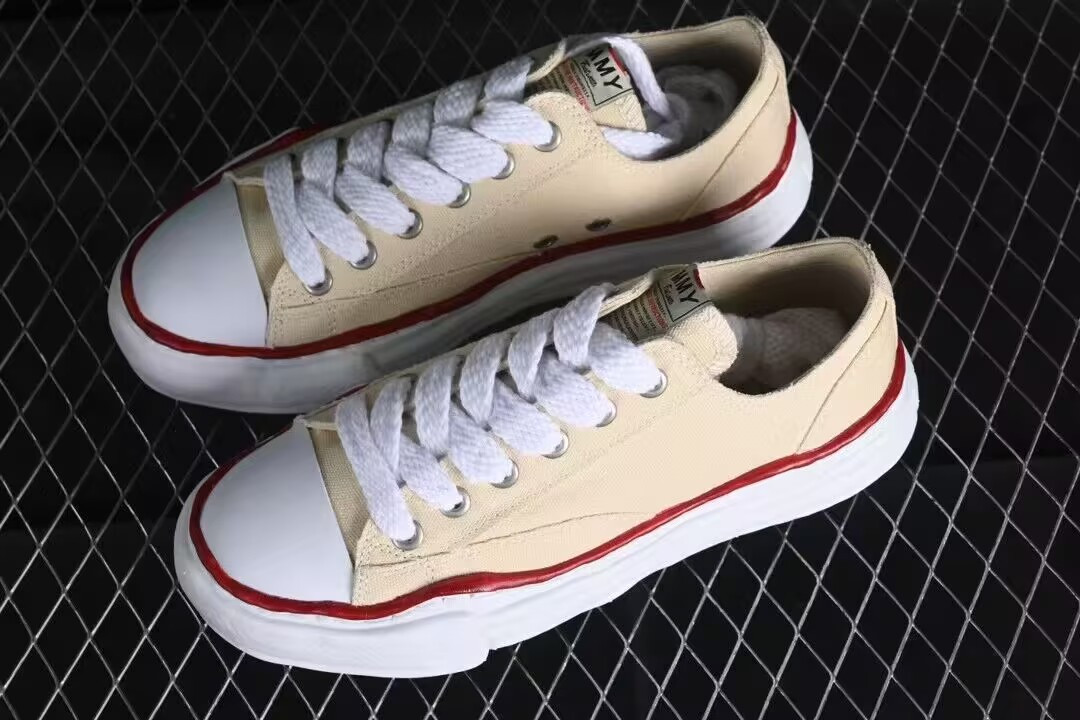 UA Maison Mihara Yasuhiro Peterson Low Canvas Natural