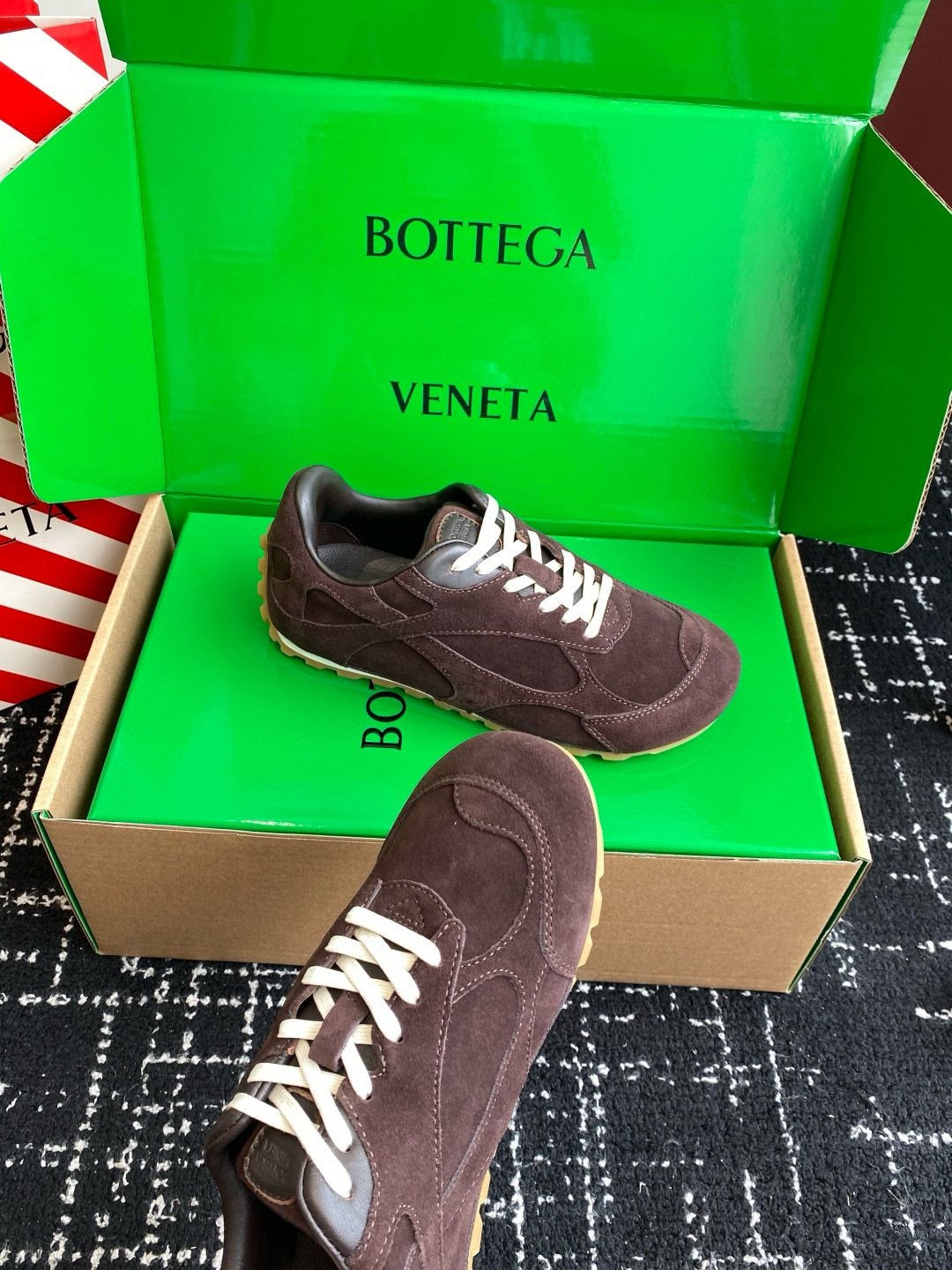 UA Bo*te*ga Ve*ne*ta Orbit Flash Sneaker