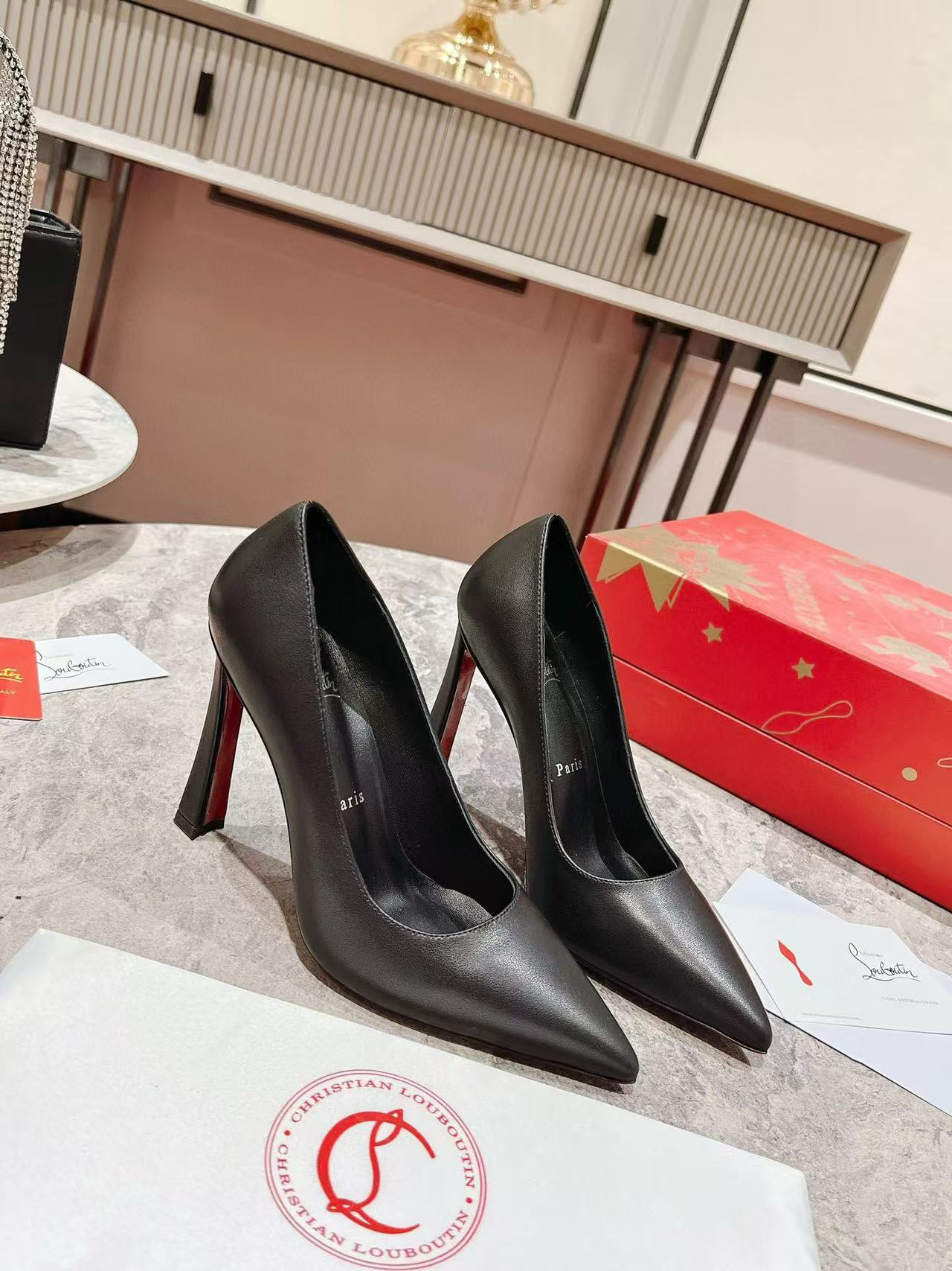 UA Ch**an Louboutin 10cm