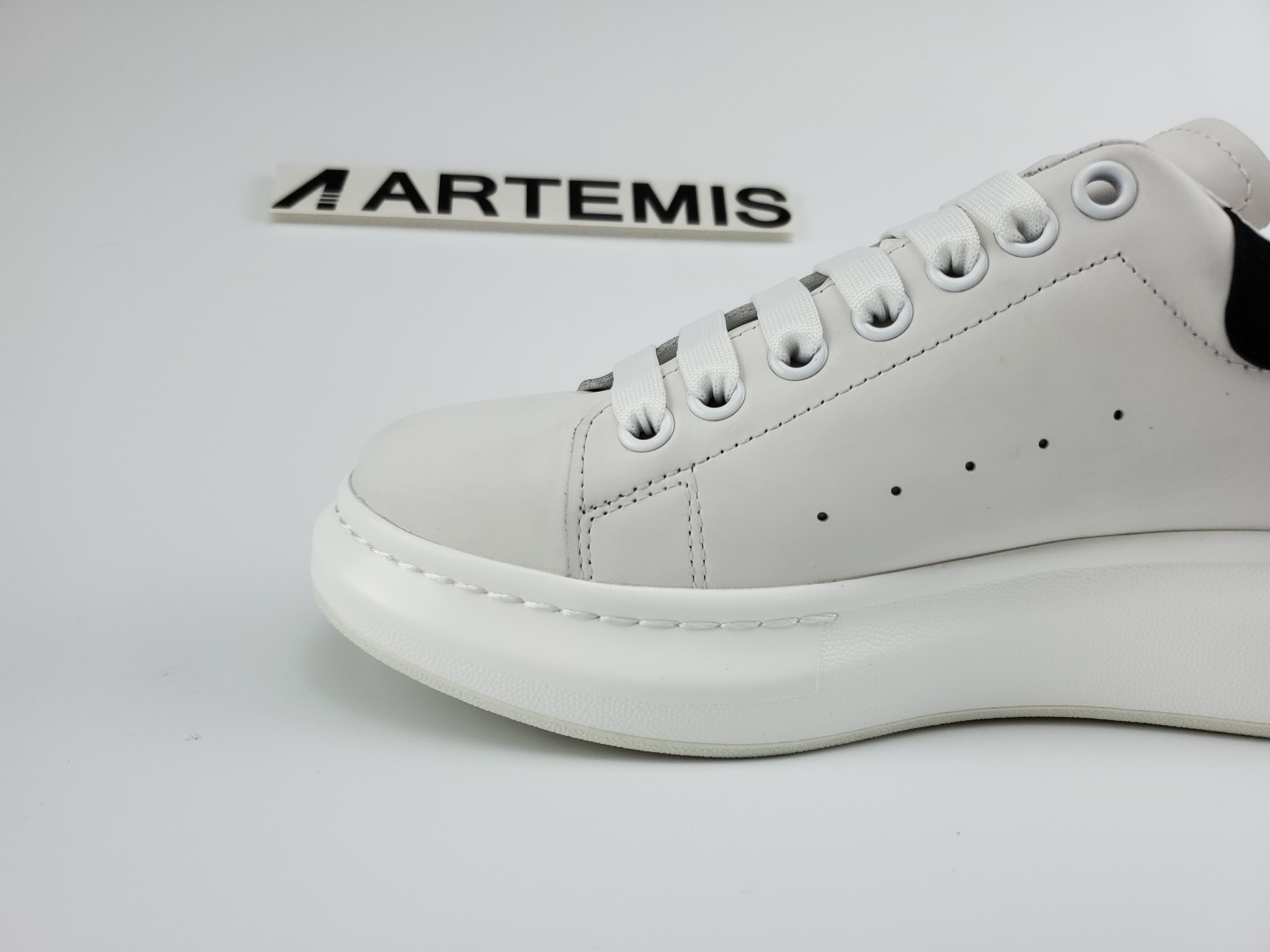 ale*d*r M*Q*en runway platform trainers white