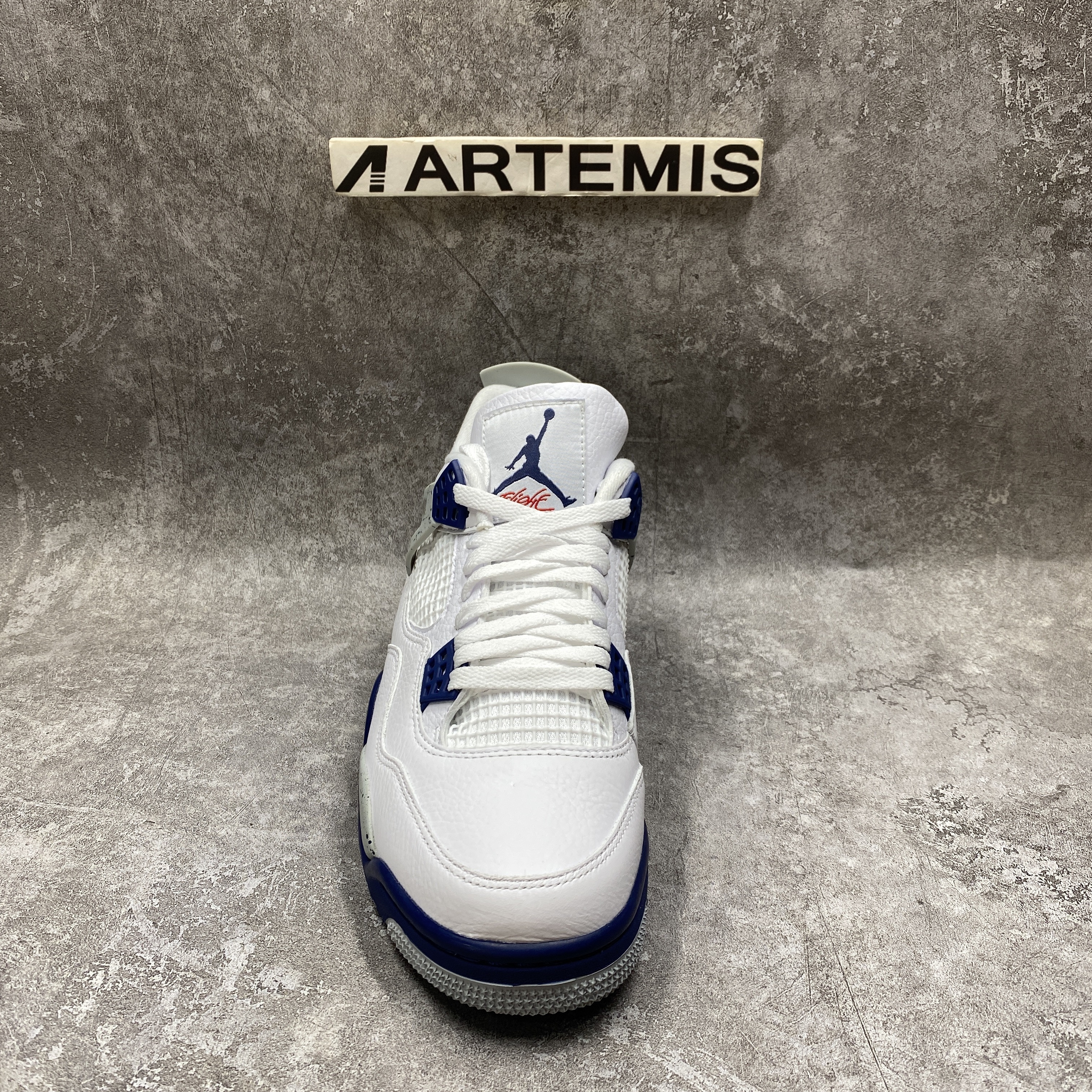 Air Jordan 4 Retro