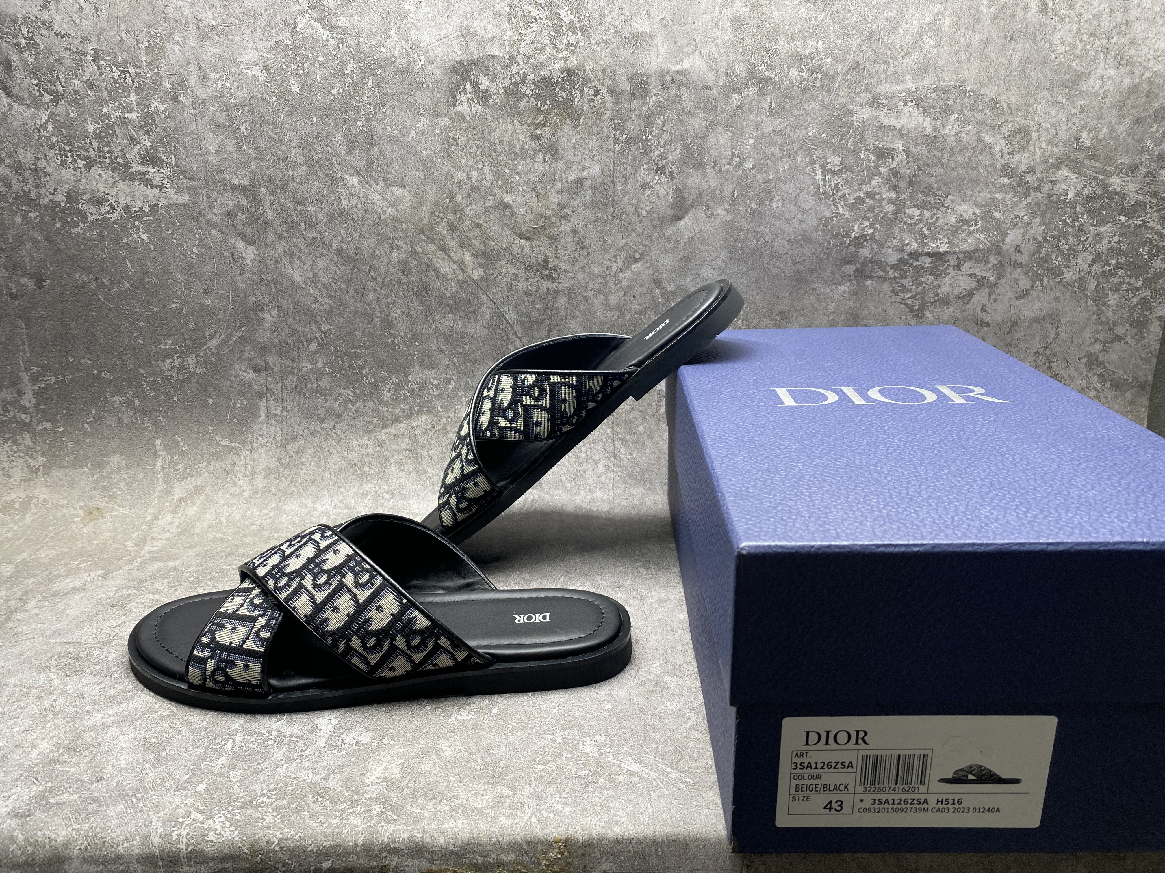 UA D*0r Alias Sandal