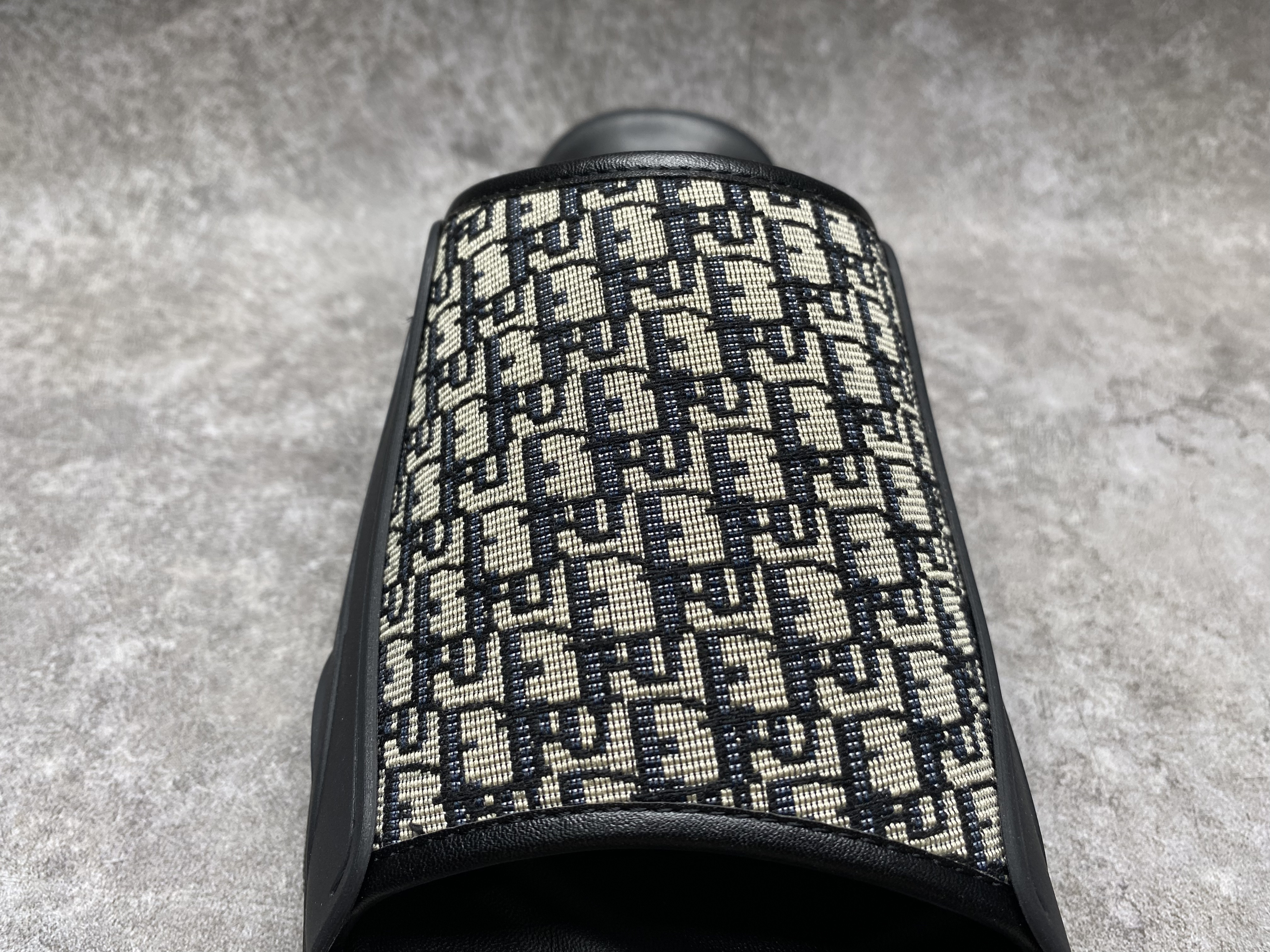 UA D*0r Sandal
