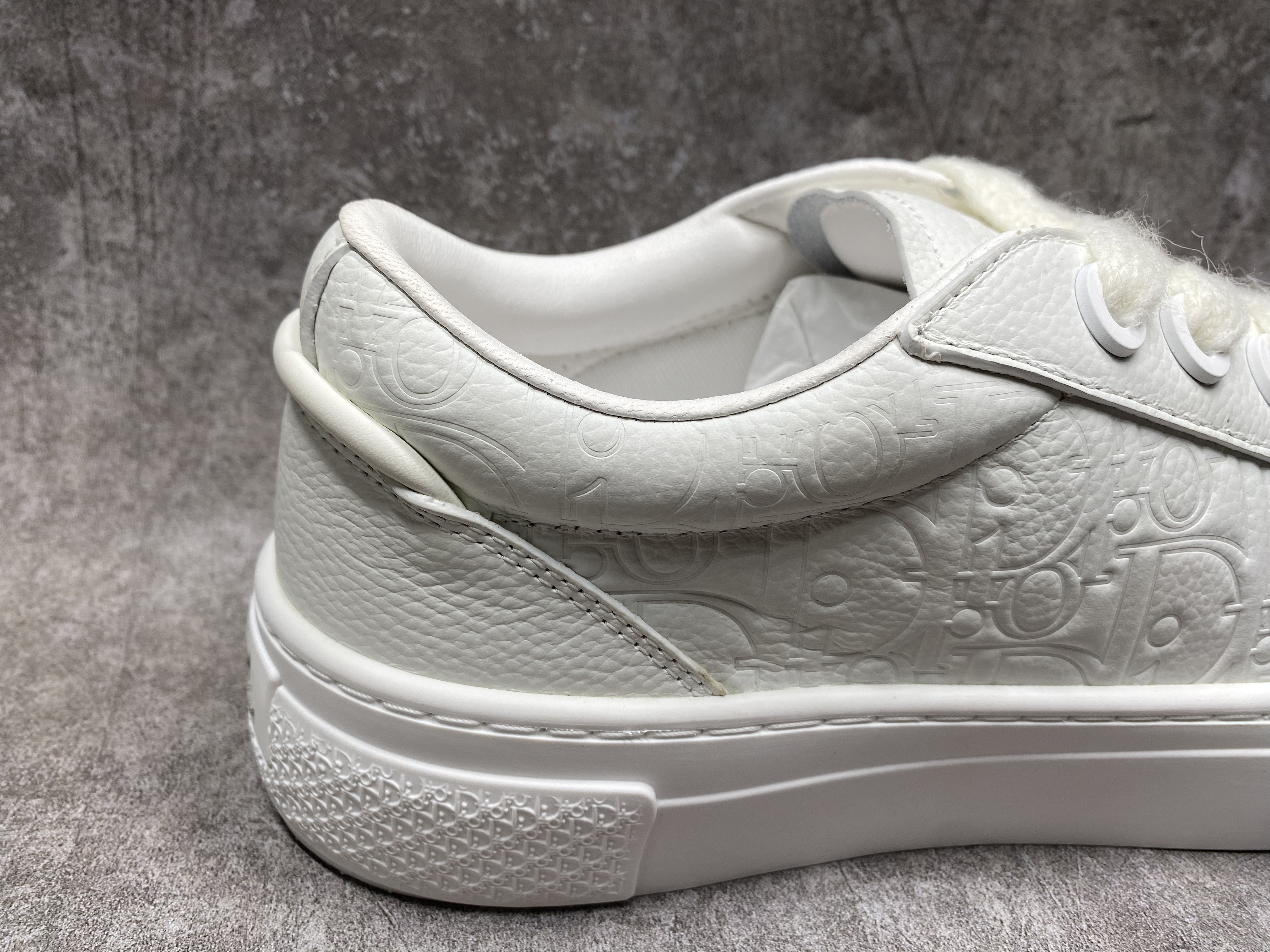 UA D*0r B33 Sneaker