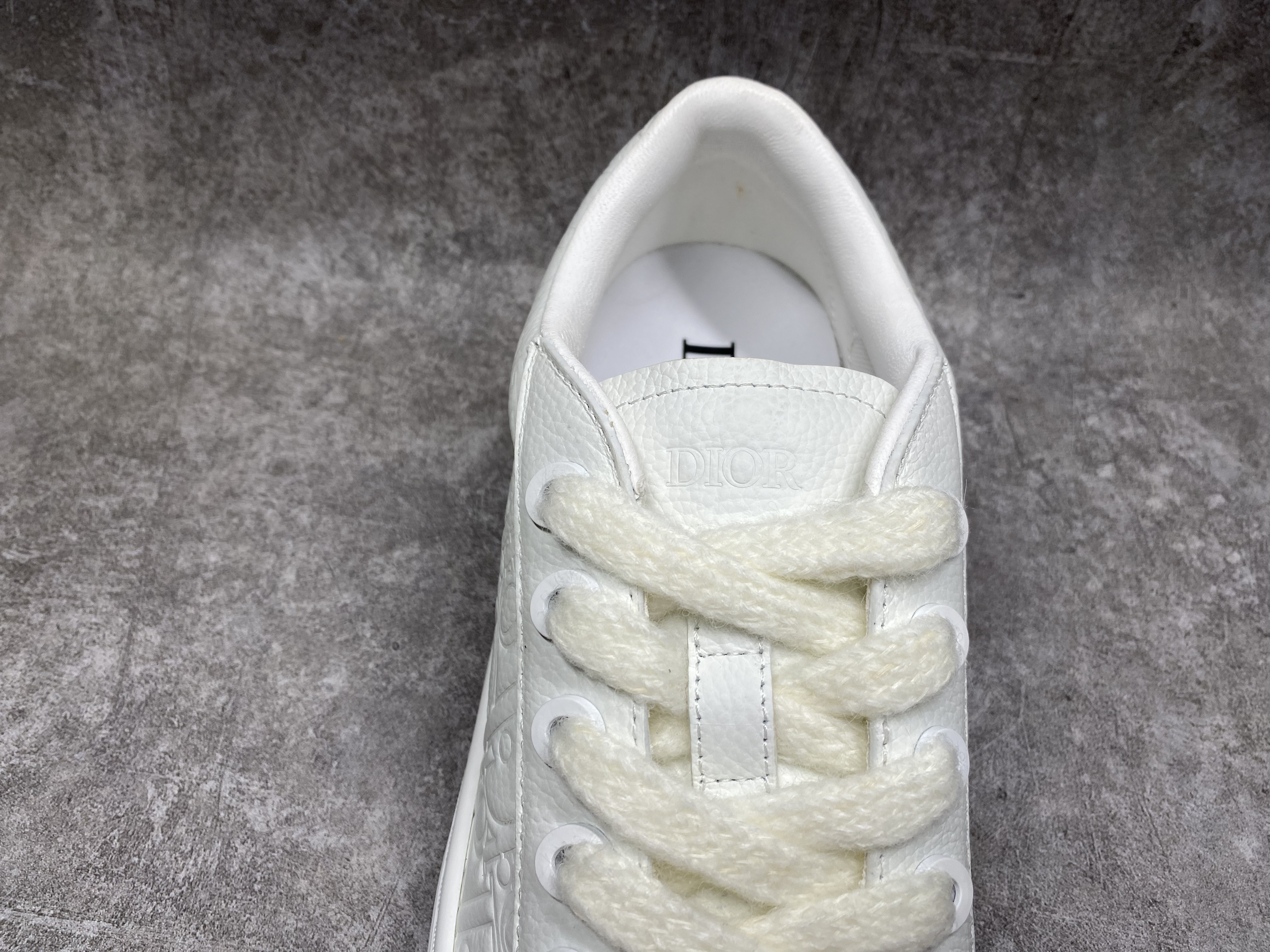 UA D*0r B33 Sneaker