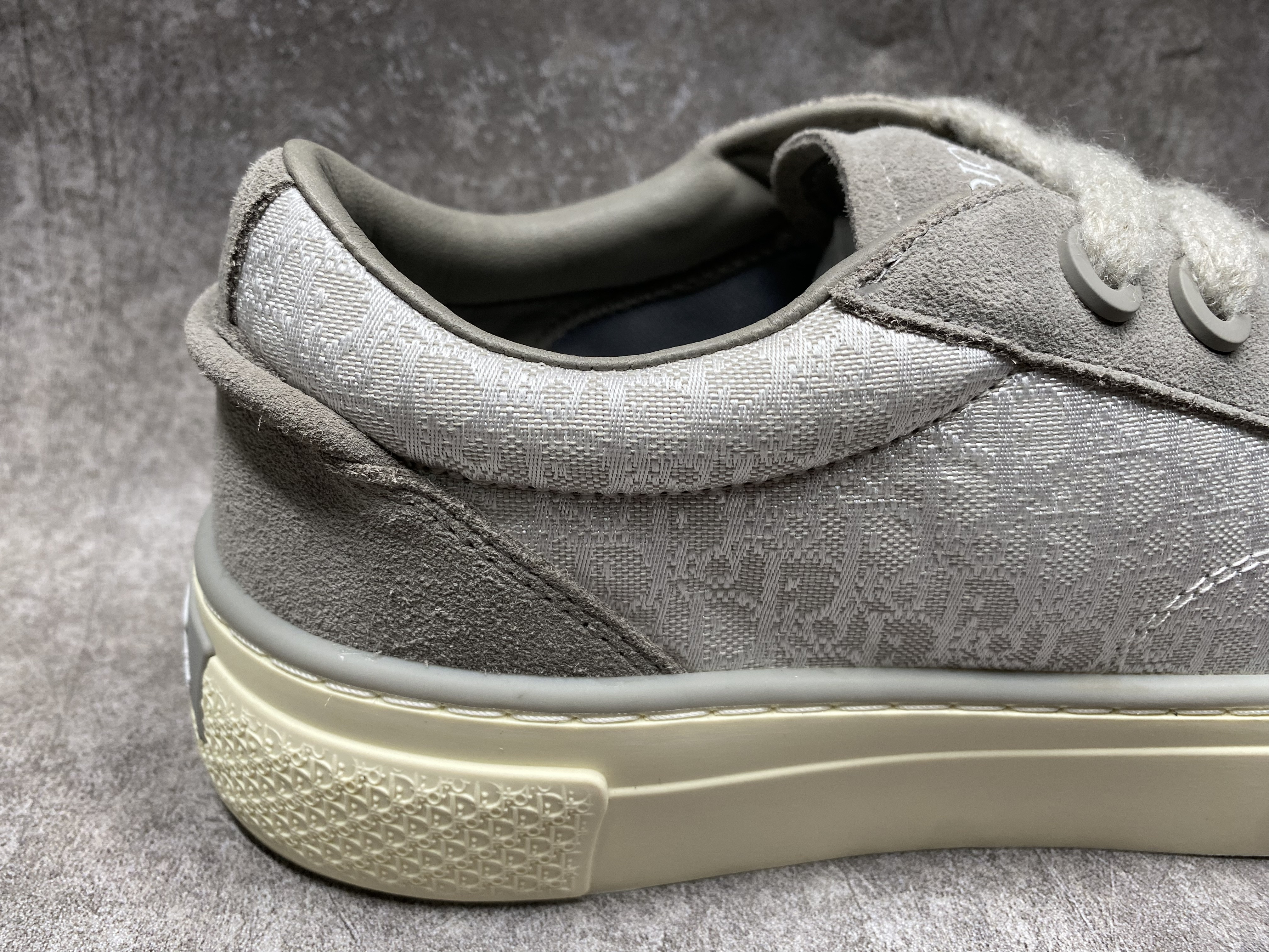 UA D*0r B33 Sneaker