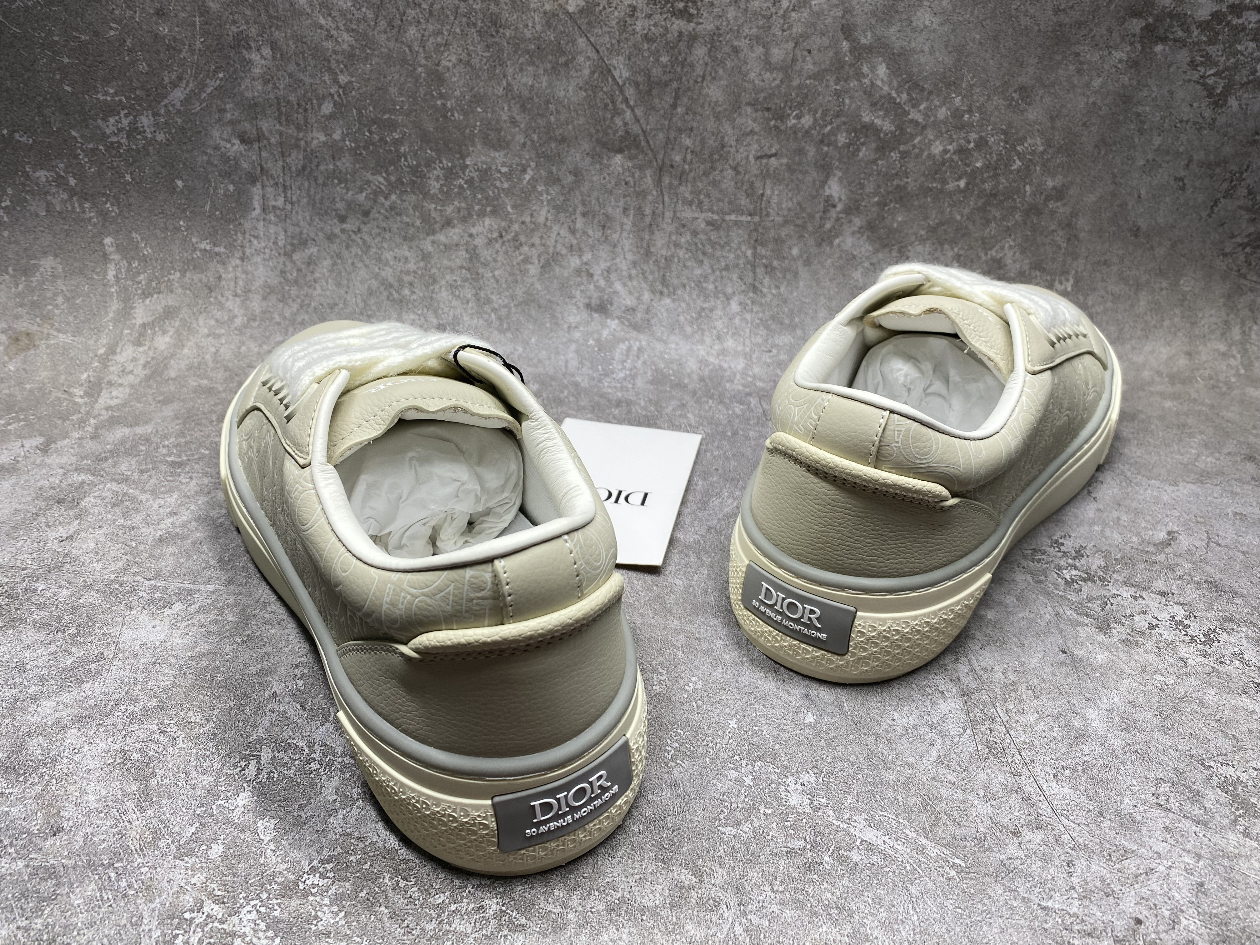 UA D*0r B33 Sneaker
