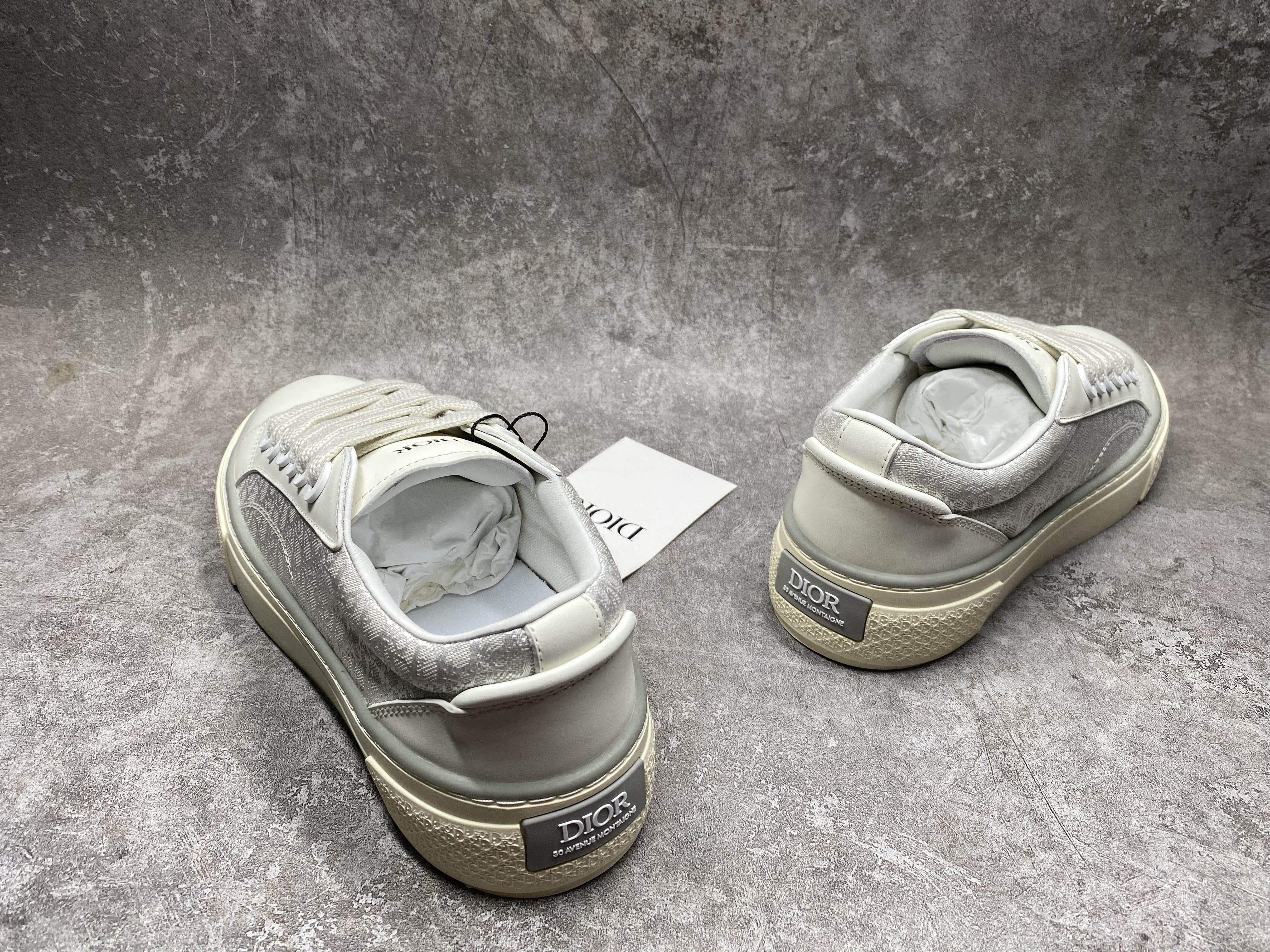 UA D*0r B33 Sneaker