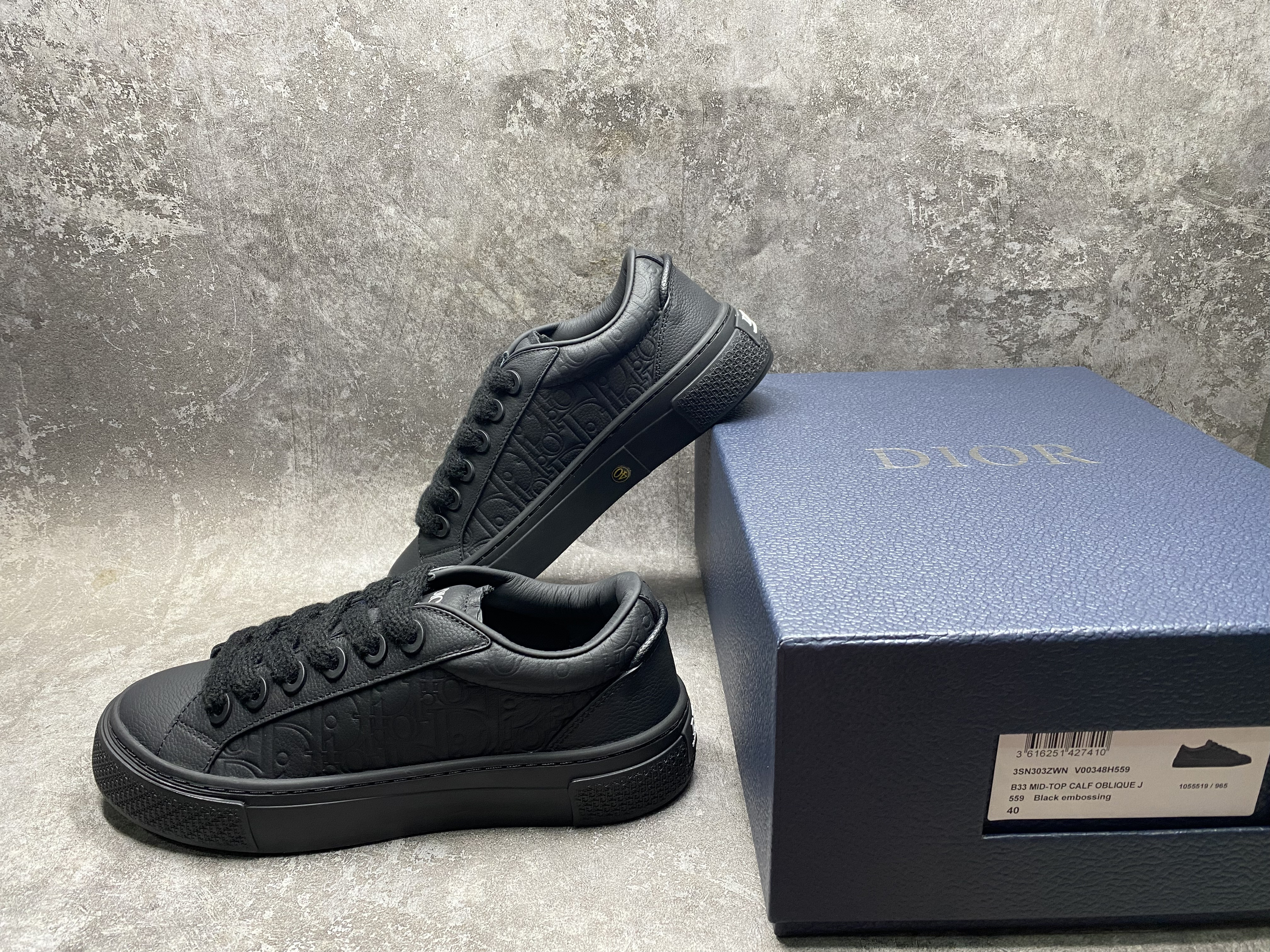UA D*0r B33 Sneaker