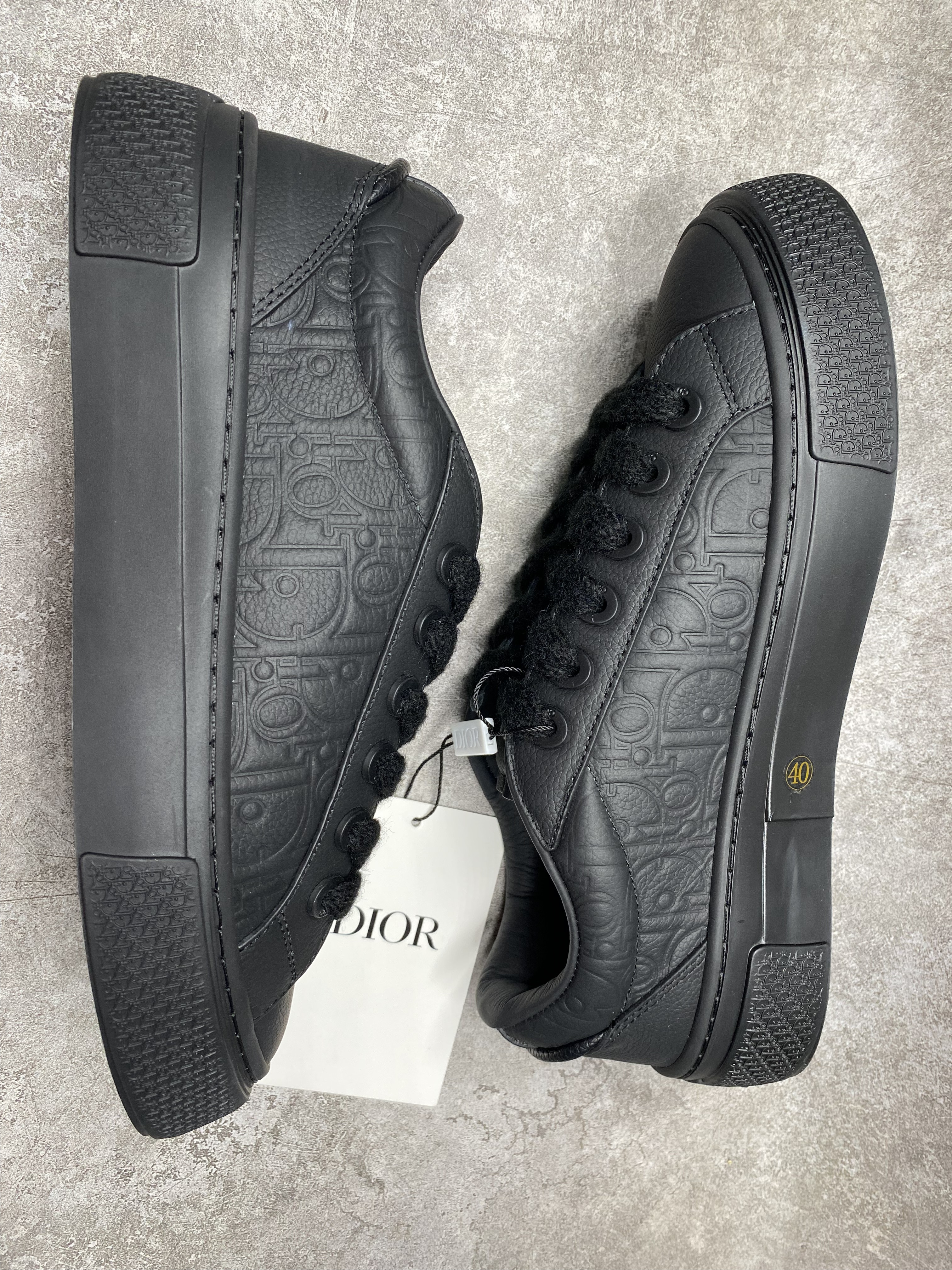 UA D*0r B33 Sneaker
