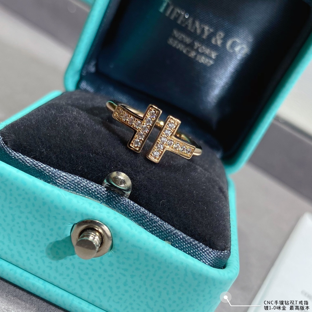 T*f*ny & Co. Double T Diamond-Banded Ring