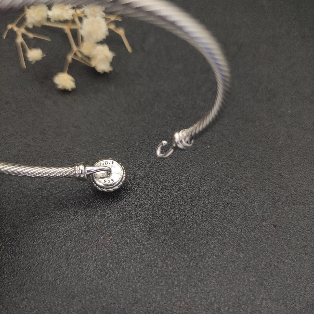dau1d Yvrm*n 3mm hook bracelet(wrist circumference 15-18cm)
