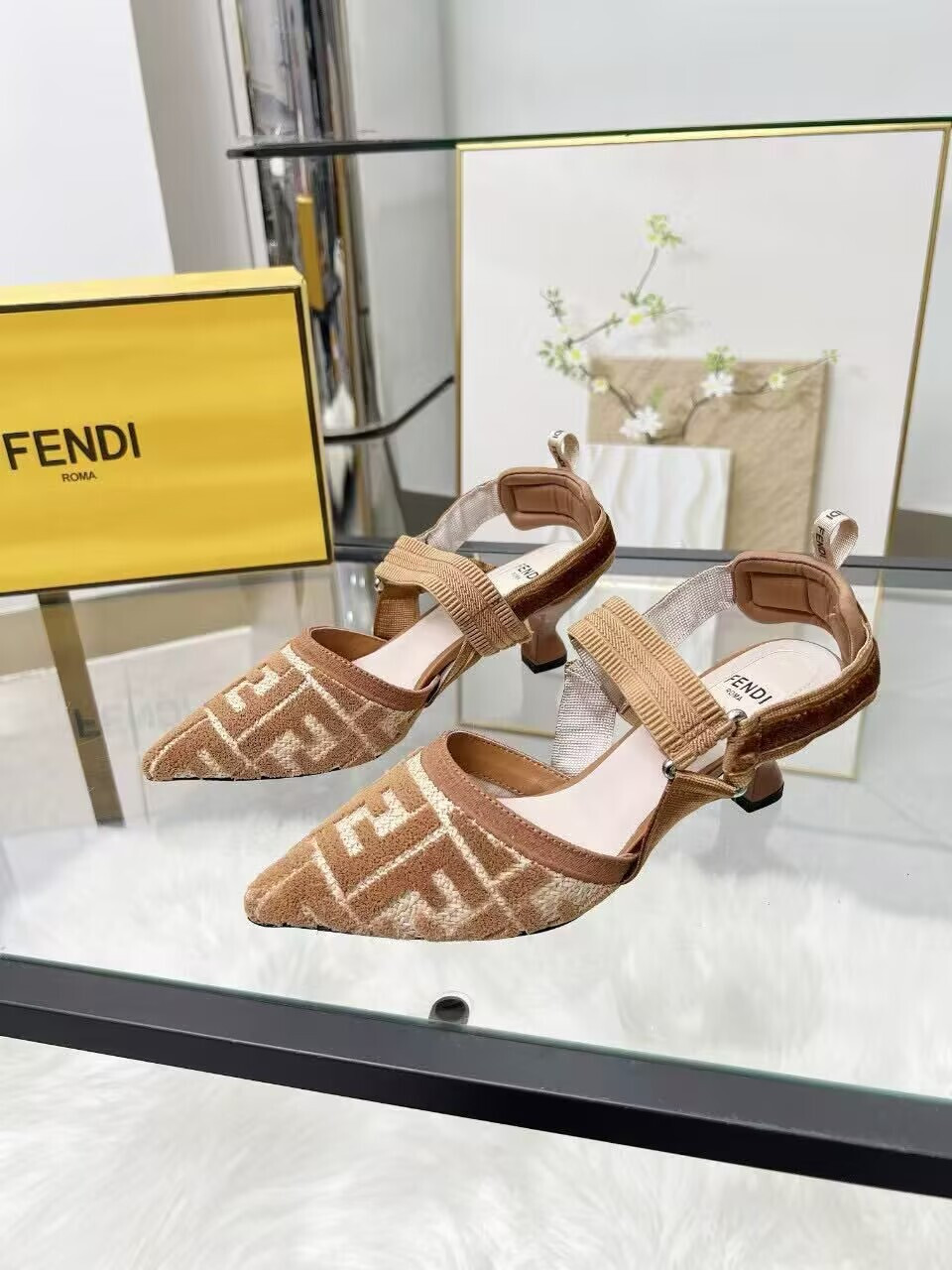 ua F**di slingback pumps