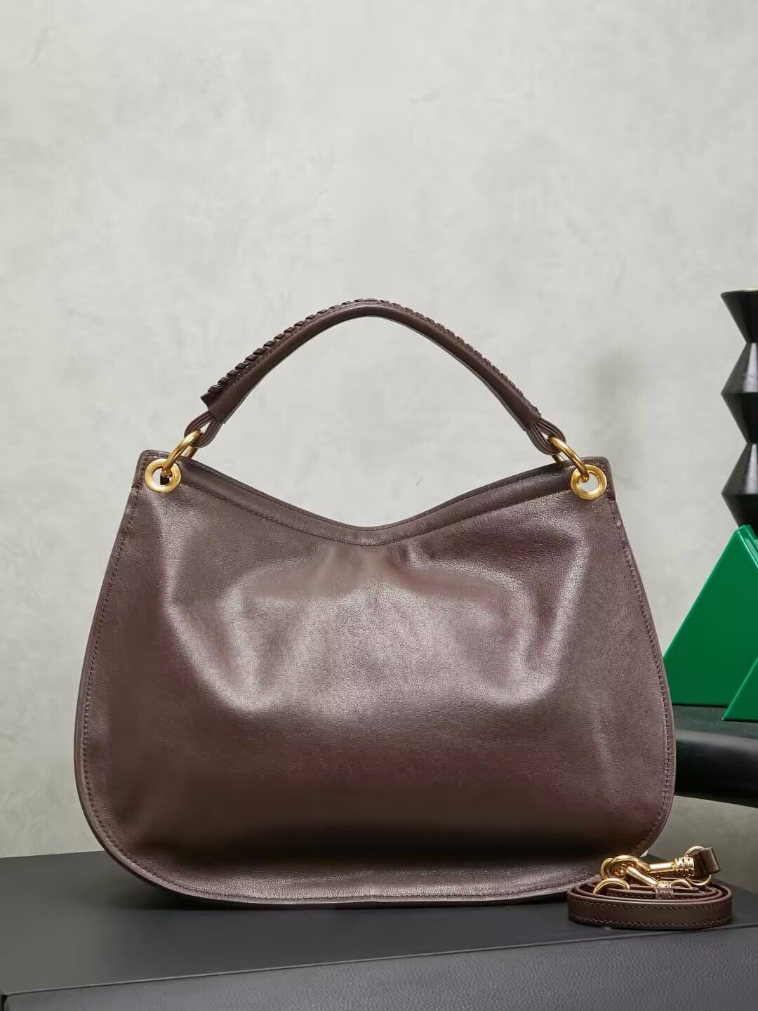 M1v M1v rendez-vous leather bag 33x39.5x15cm