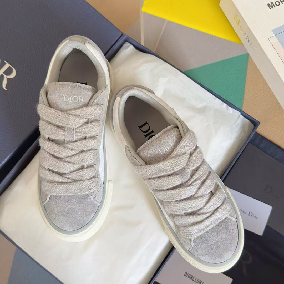 UA D*0r B33 Sneaker