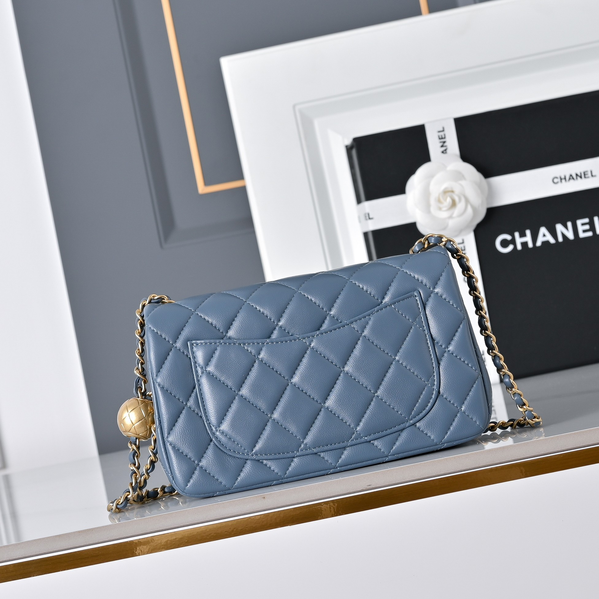 Ch*el flap bag misty blue as1787 20x13x7cm