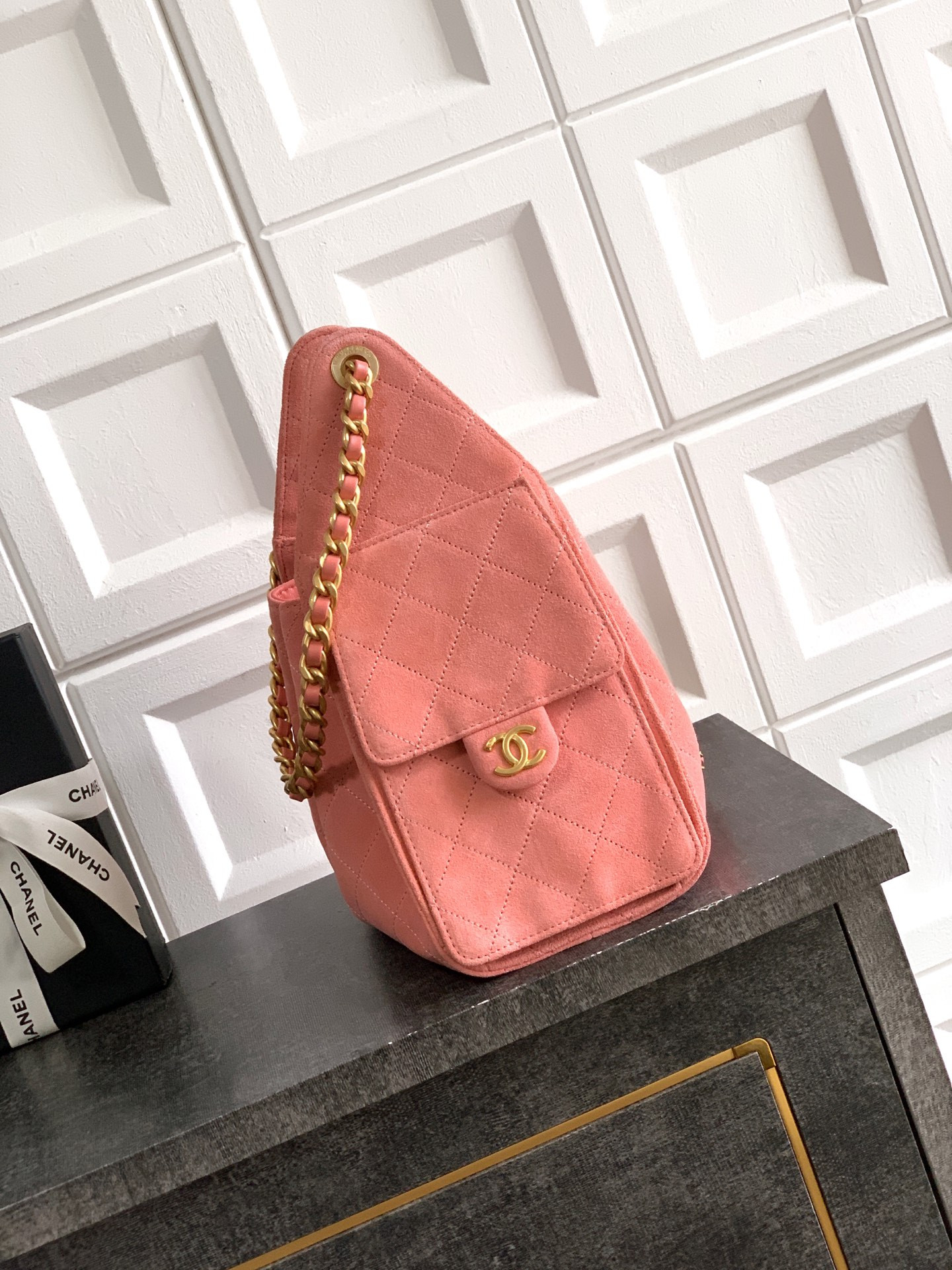 Ch*el 25c bucket bag 30x26x14cm