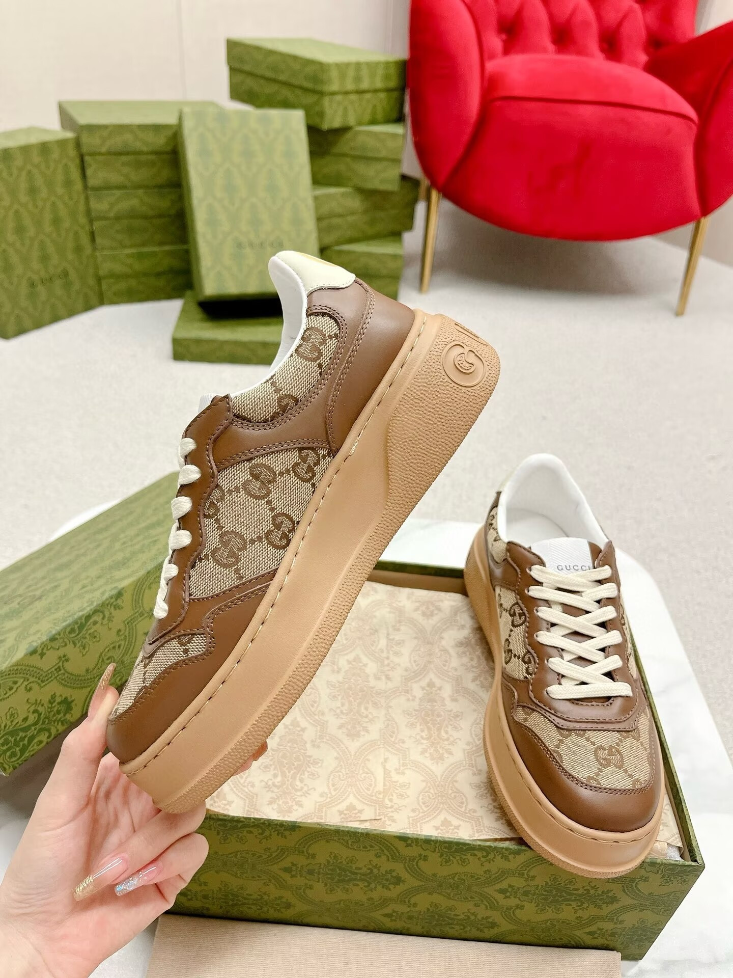 ua G*u*i gg low-top platform sneakers