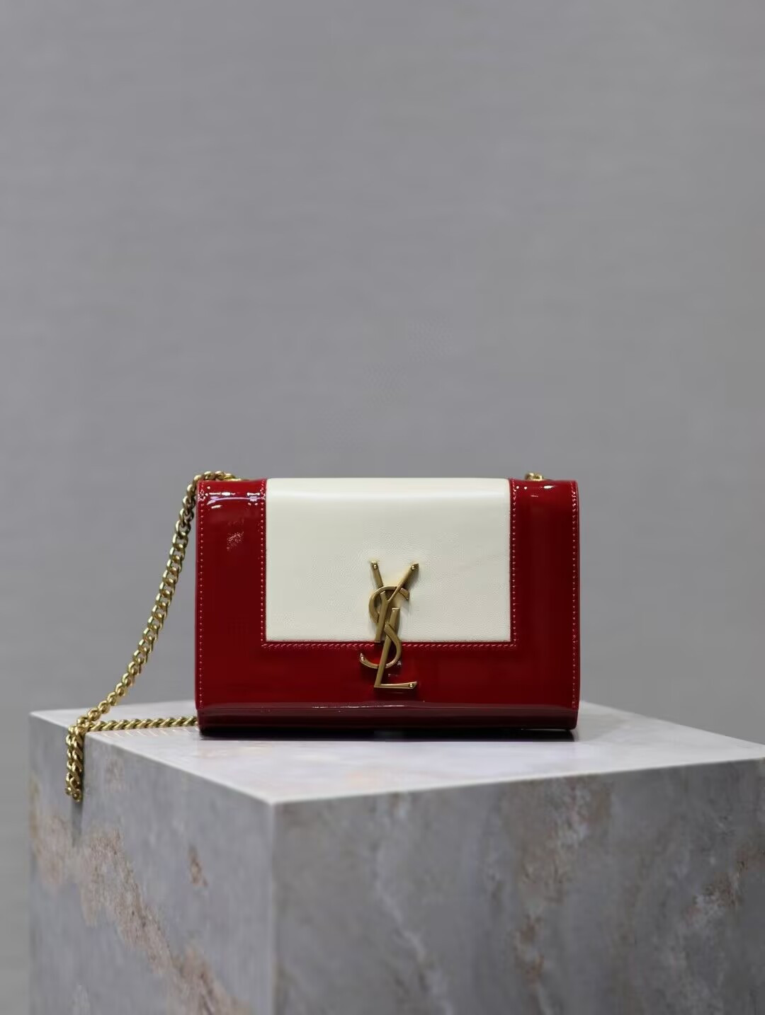 Y*L KATE Nappa Patent Calfskin Two-Toned 20x13.5x6cm