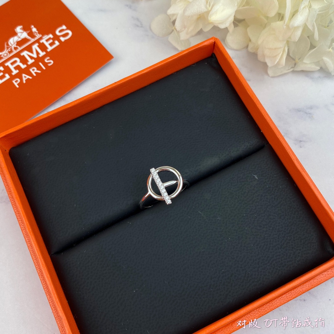 Hermès OT Half Diamond Ring