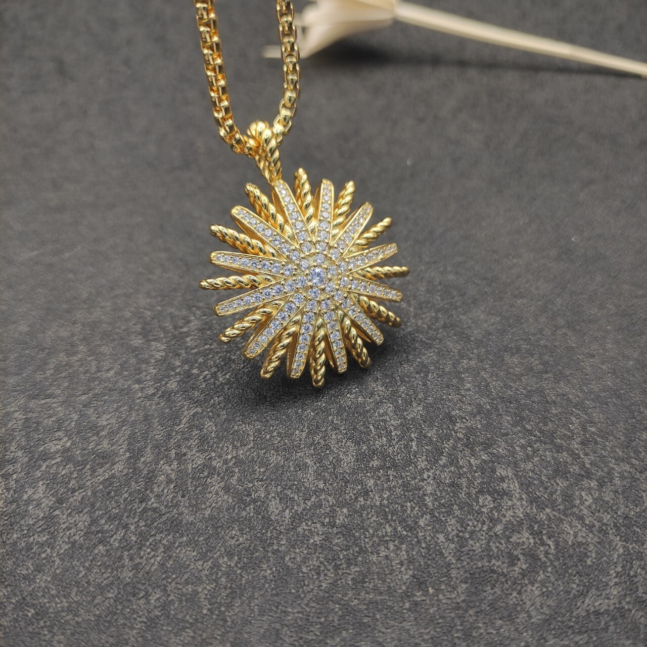 dau1d Yvrm*n sunflower full of di*m*nds necklace(chain length 50+5cm delay chain chain thickness 3mm)