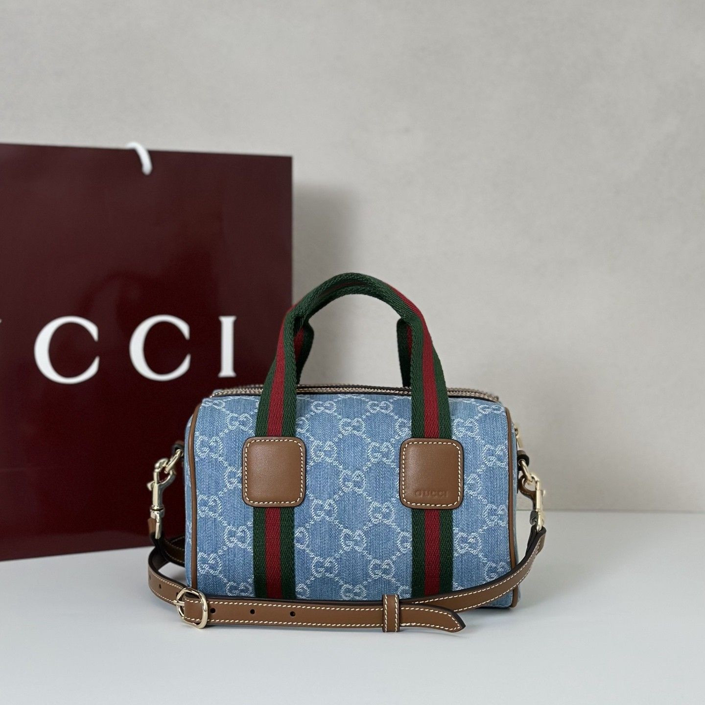 G*u*i Mini GG handbag 20x13x13cm