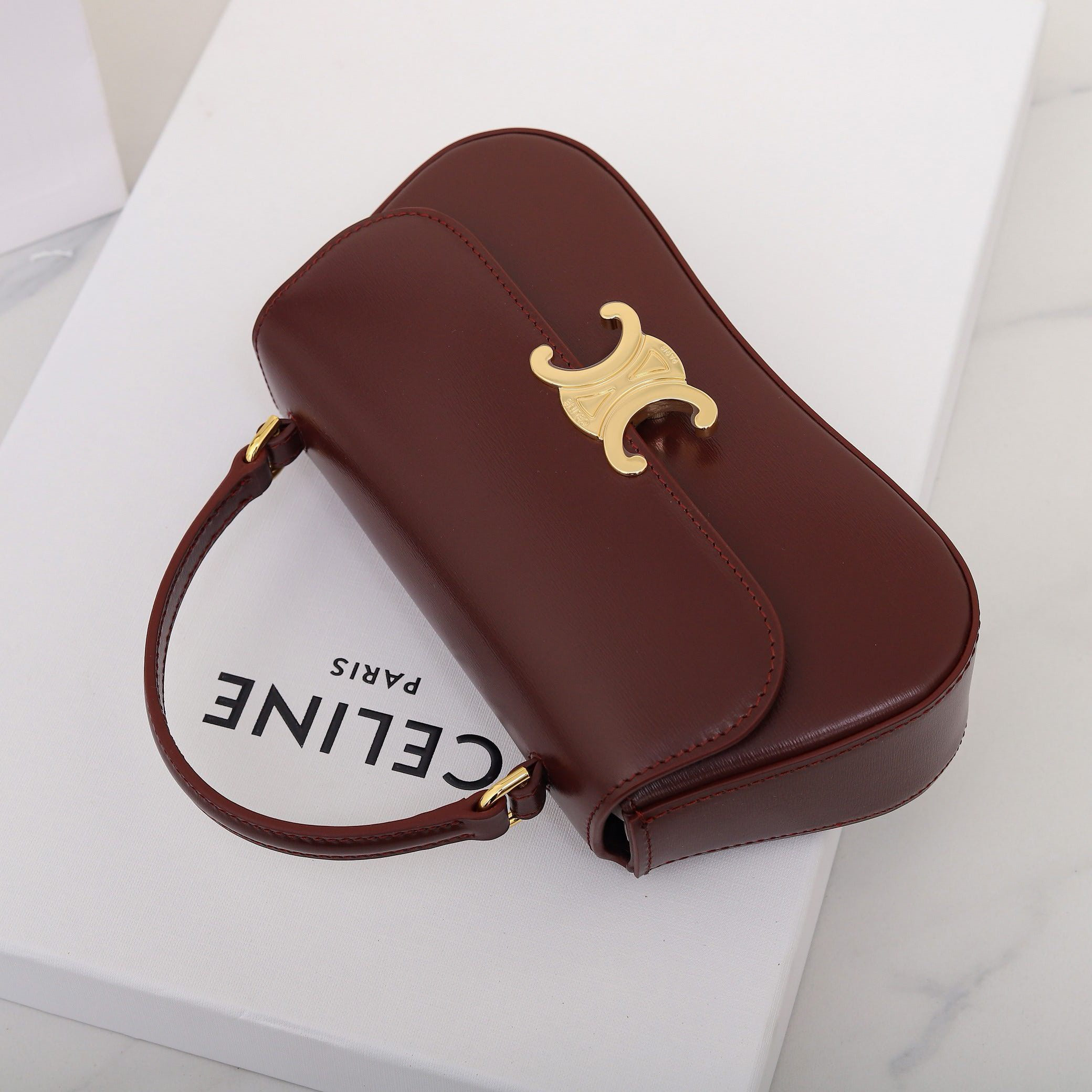 Ce**e teen Ce**e lola in shiny calfskin 20x11.5x5cm