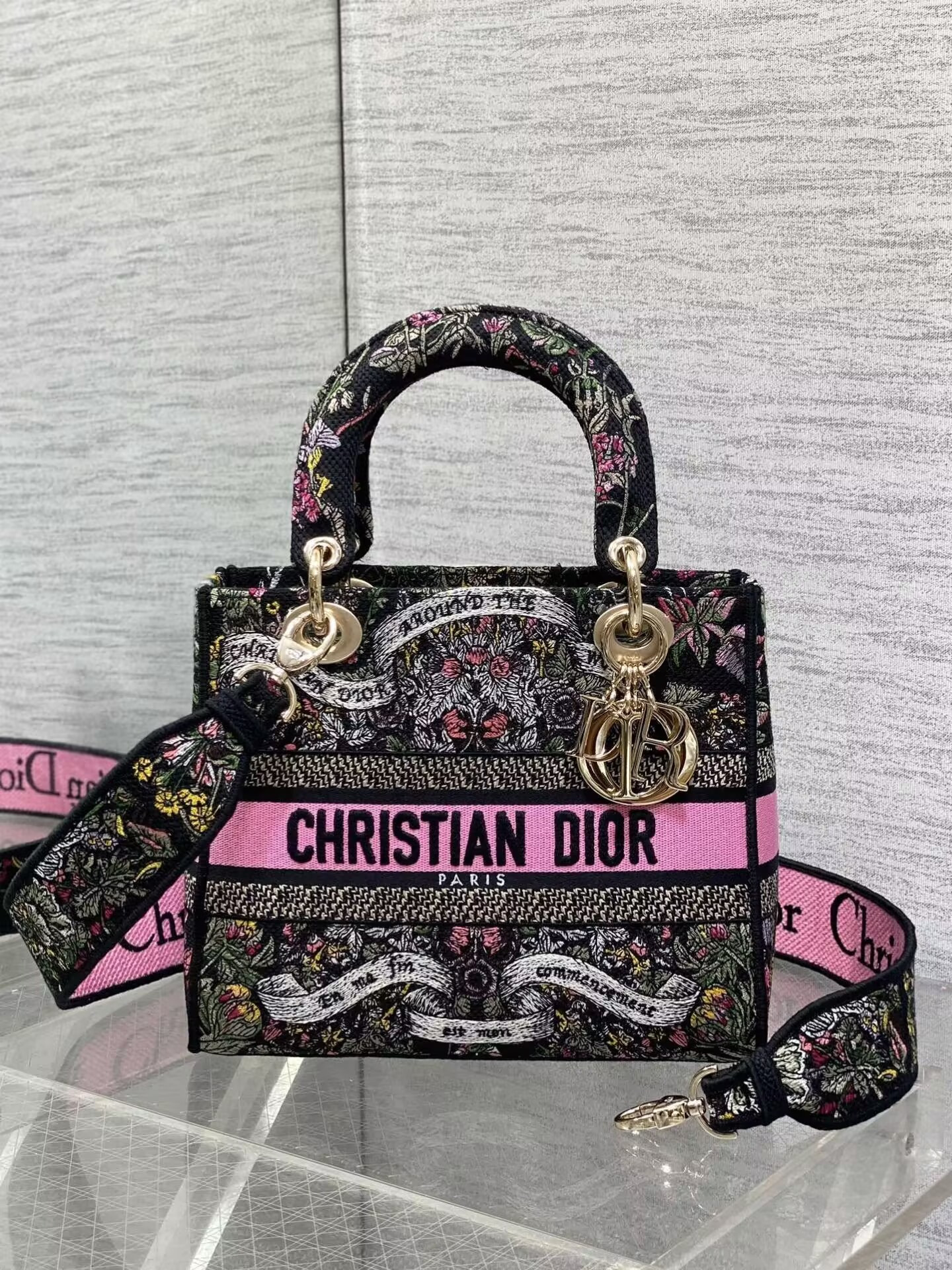 MEDIUM D*0r LADY D-LITE BAG 24 x 20 x 11 cm